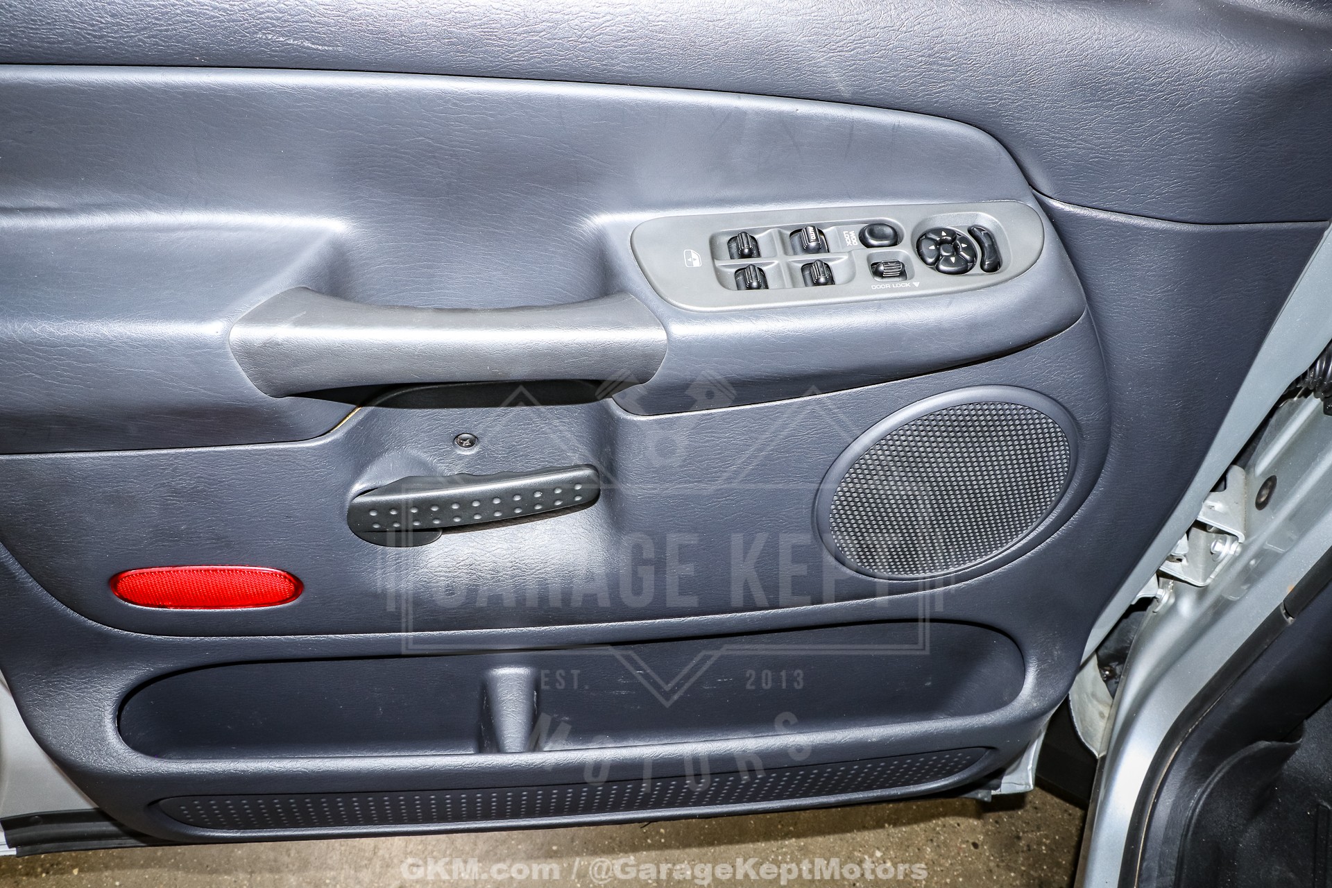 2003 Dodge RAM 3500 SLT 101