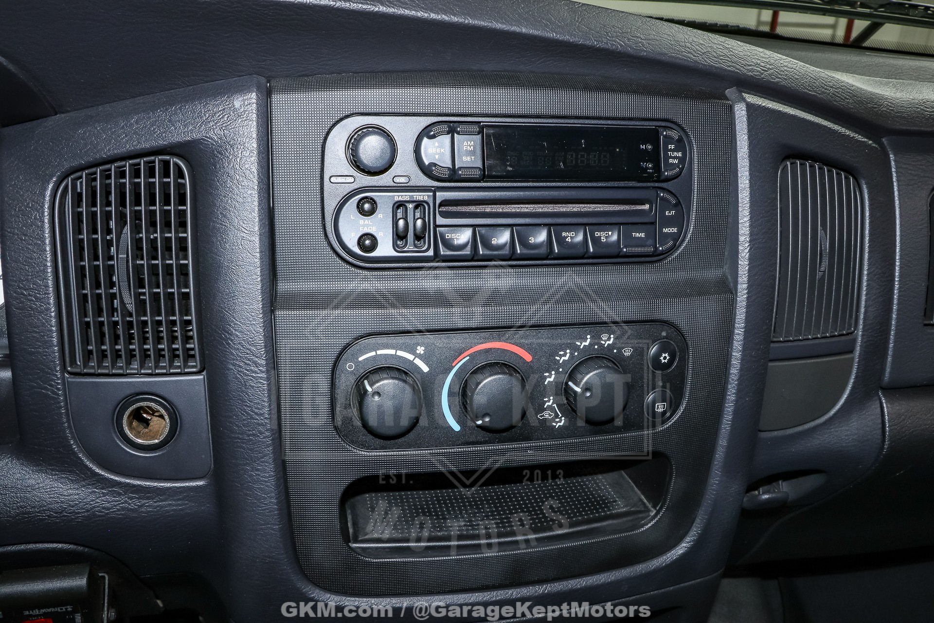 2003 Dodge RAM 3500 SLT 117