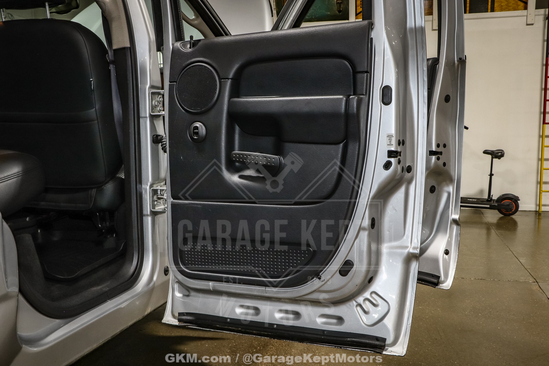 2003 Dodge RAM 3500 SLT 61