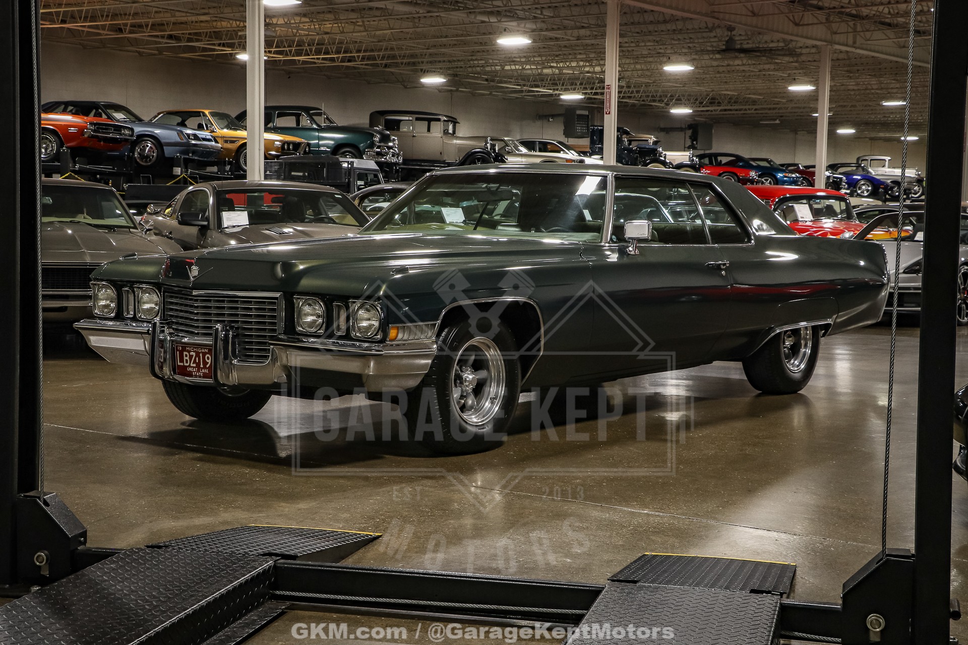 1972 Cadillac DeVille 3