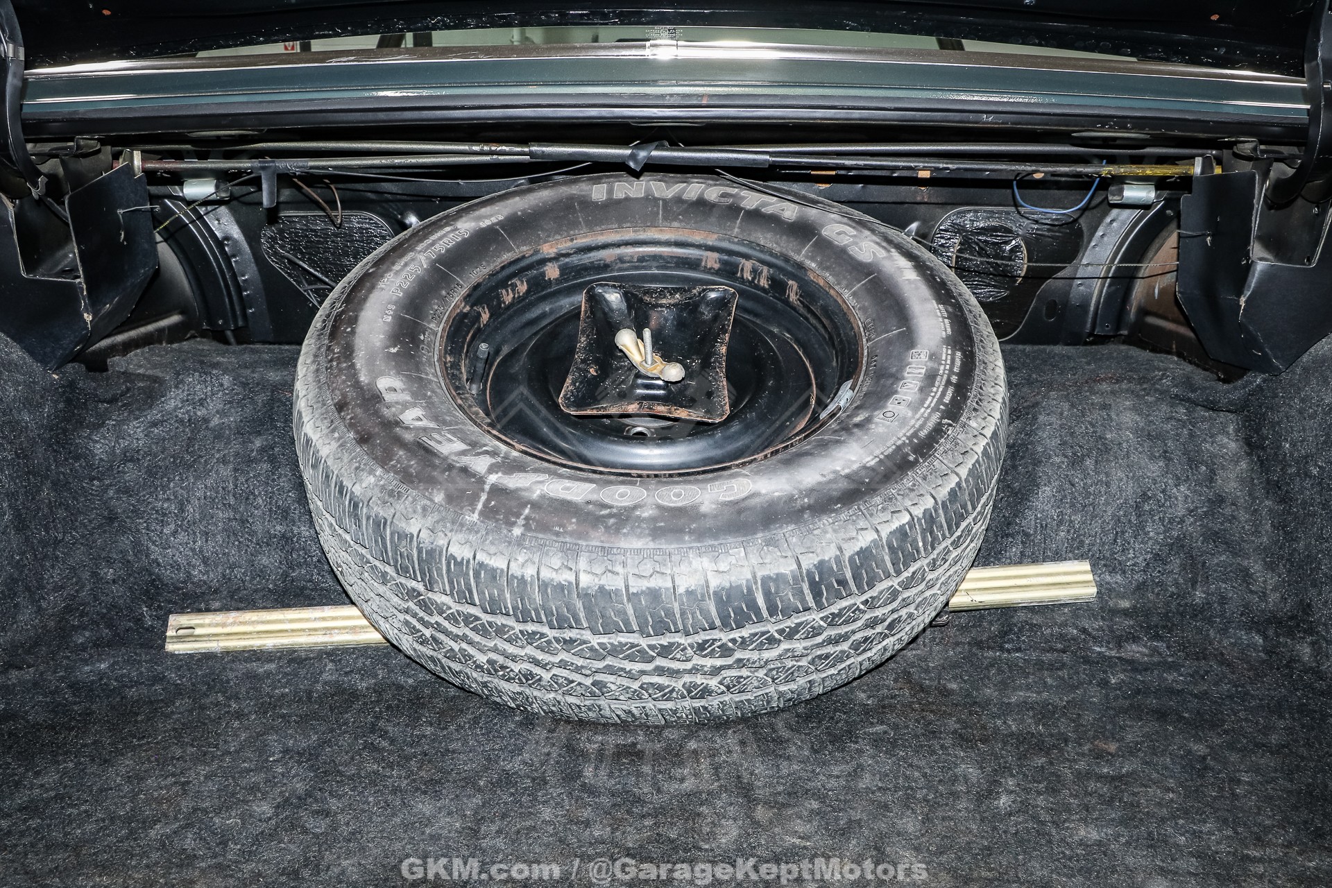 1972 Cadillac DeVille 76