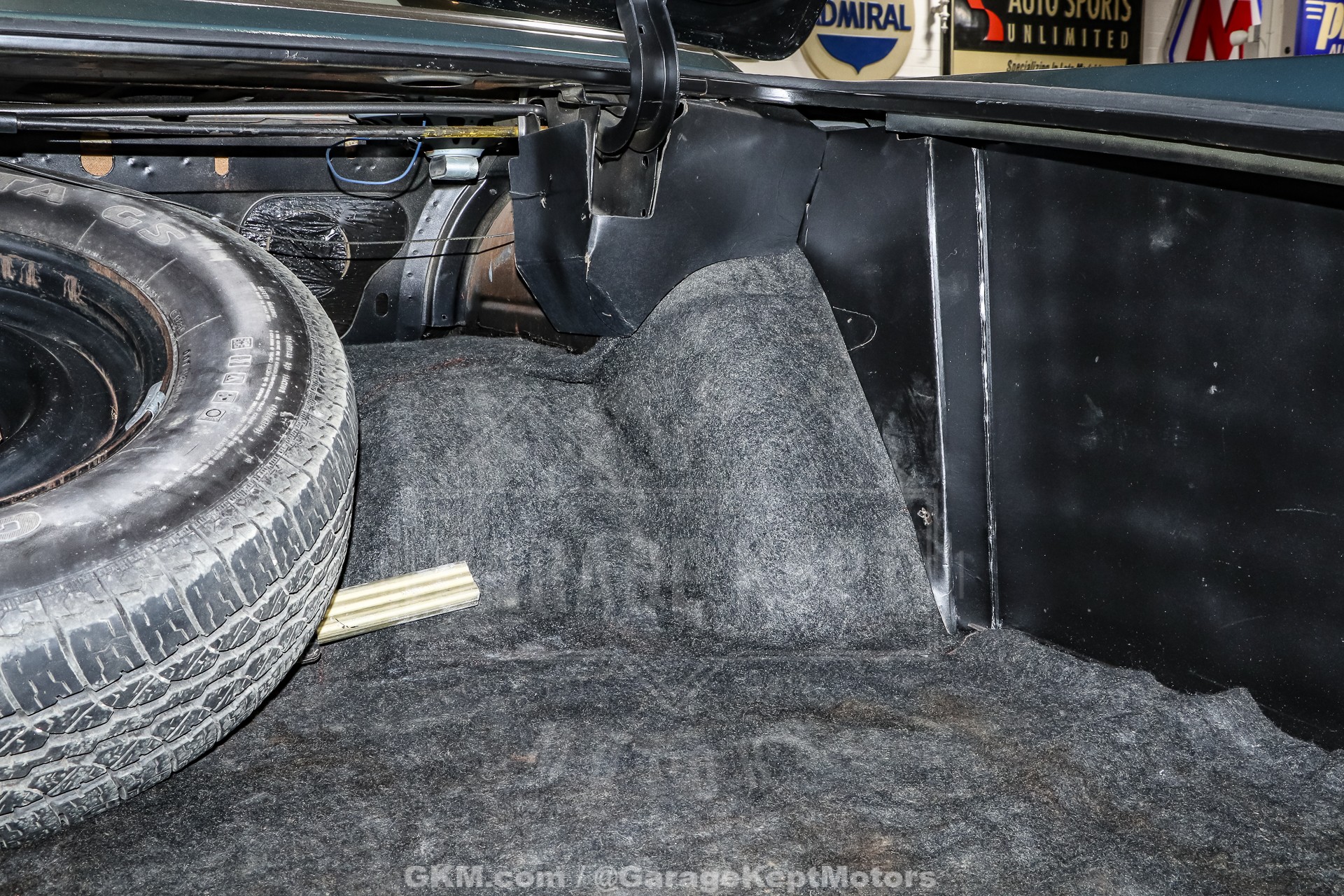 1972 Cadillac DeVille 77