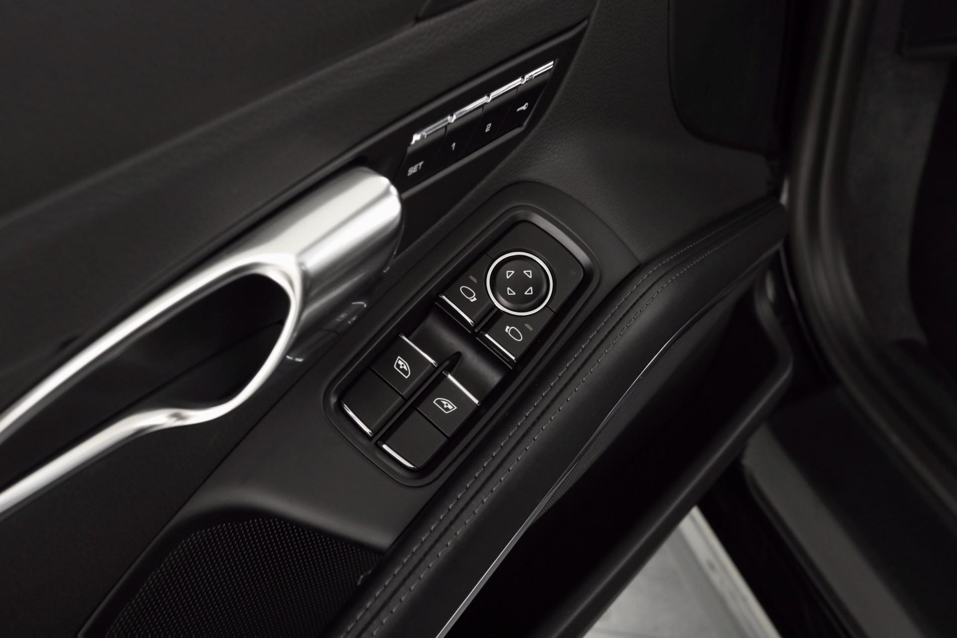 2015 Porsche 911 195