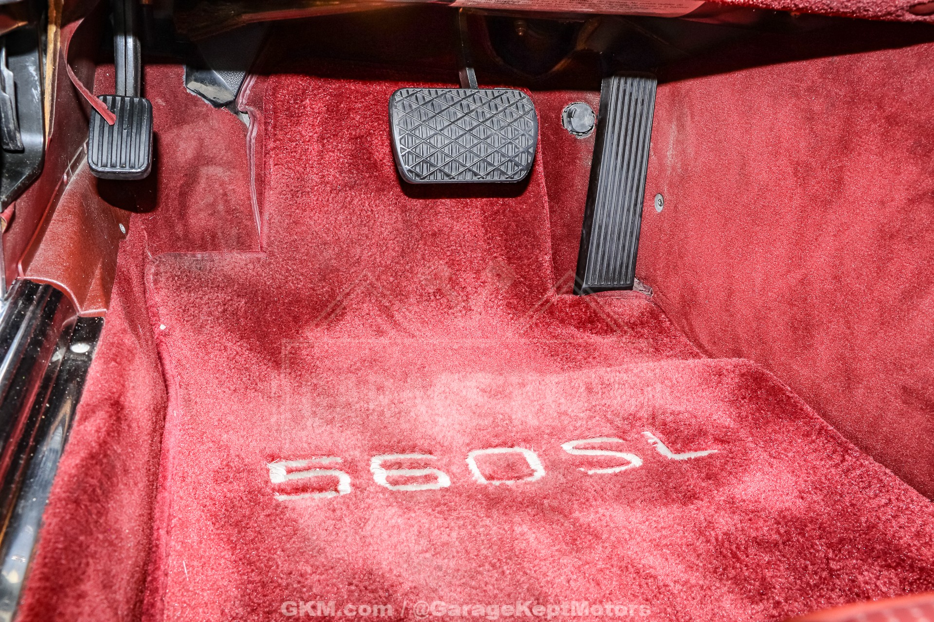 1986 Mercedes-Benz 560SL 106