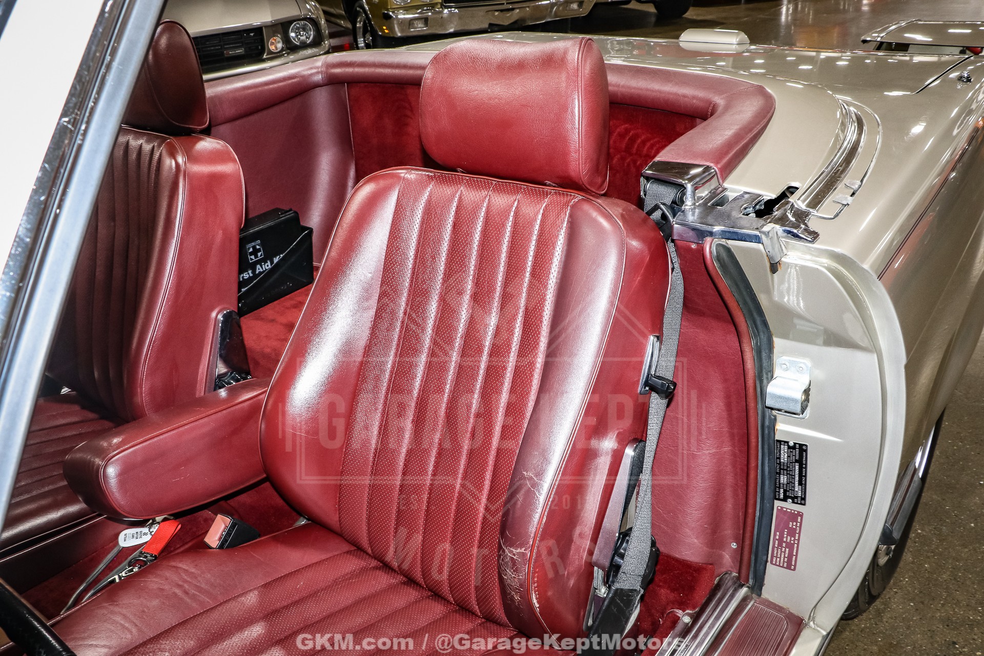 1986 Mercedes-Benz 560SL 108