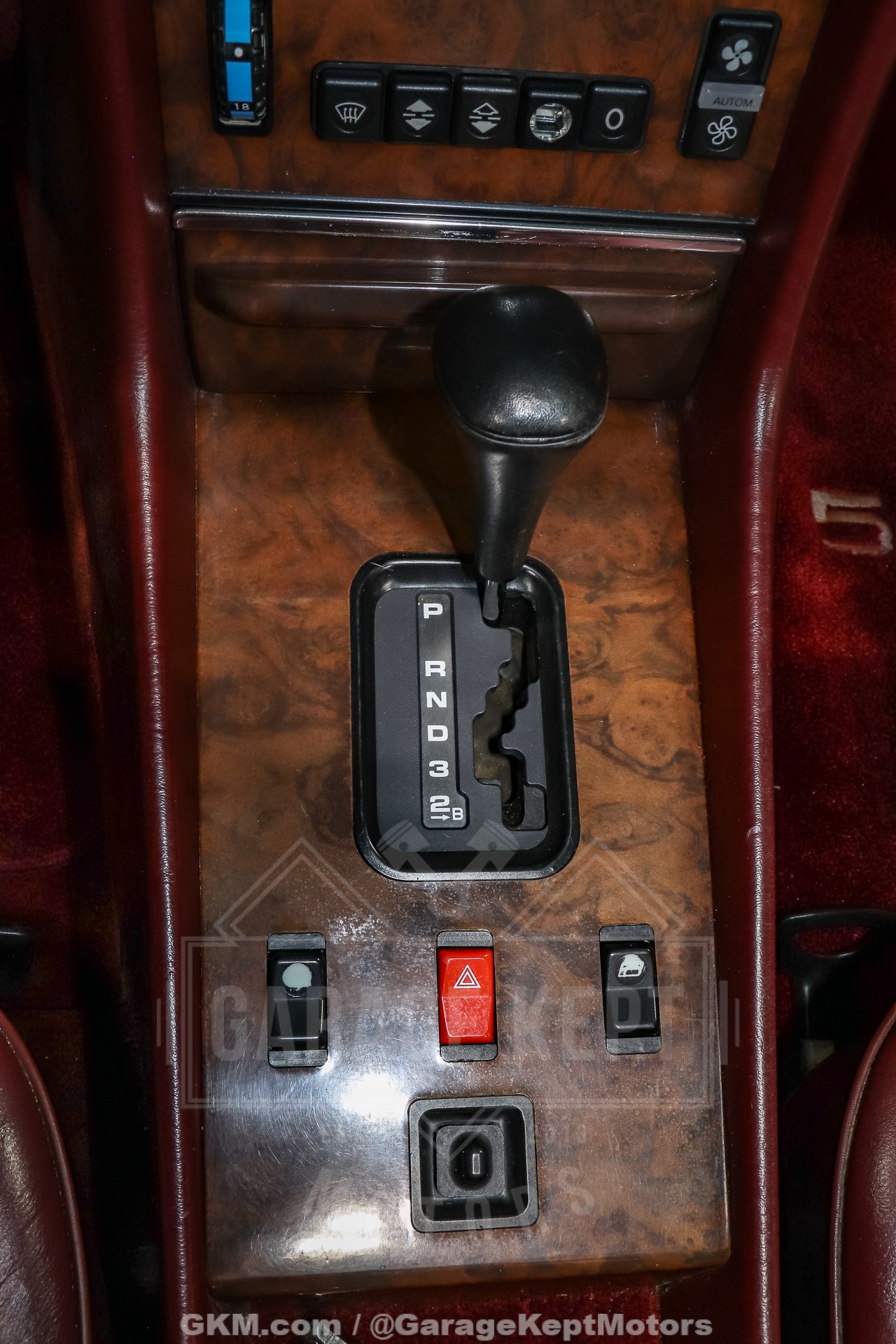 1986 Mercedes-Benz 560SL 124