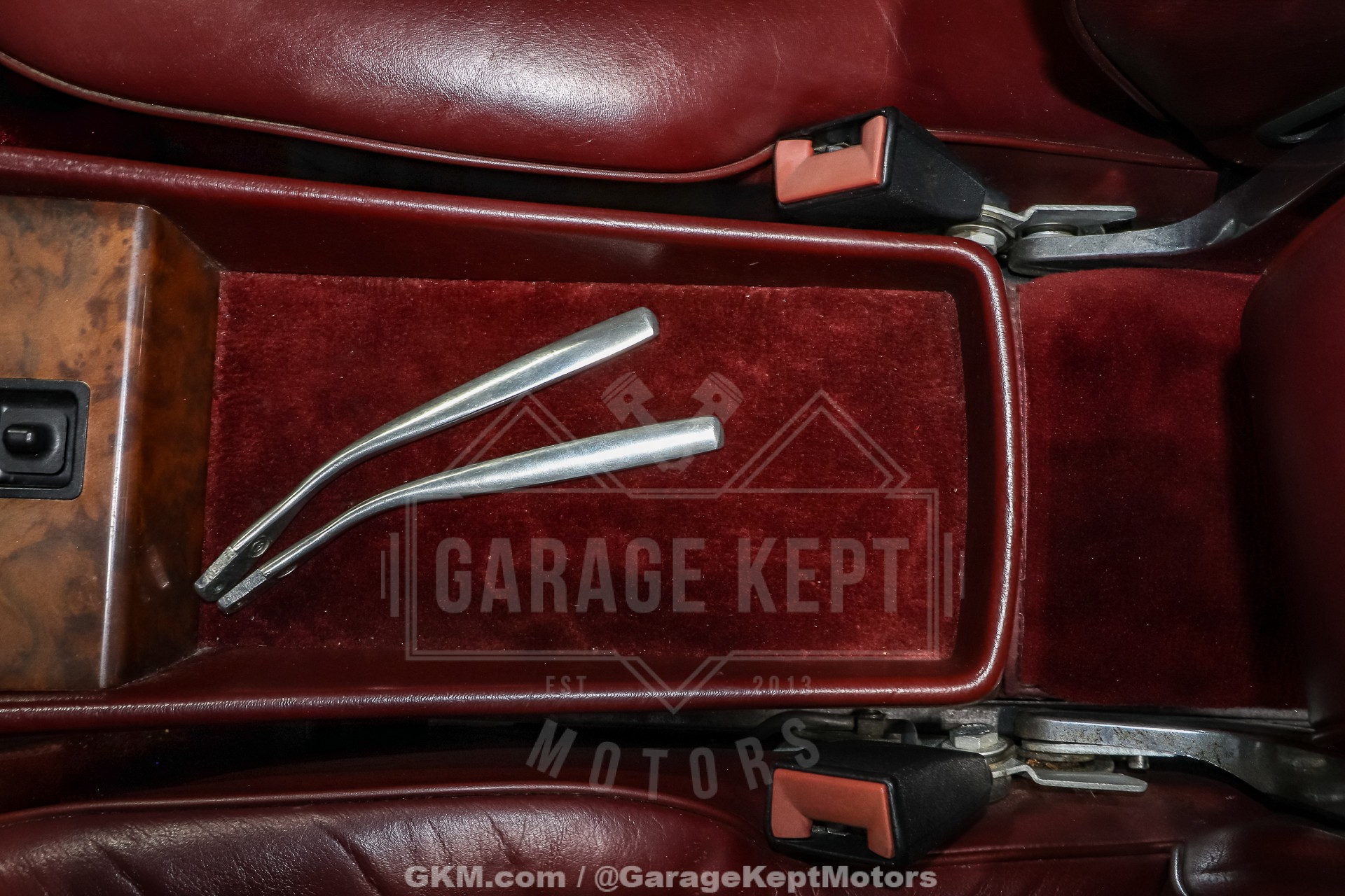 1986 Mercedes-Benz 560SL 126