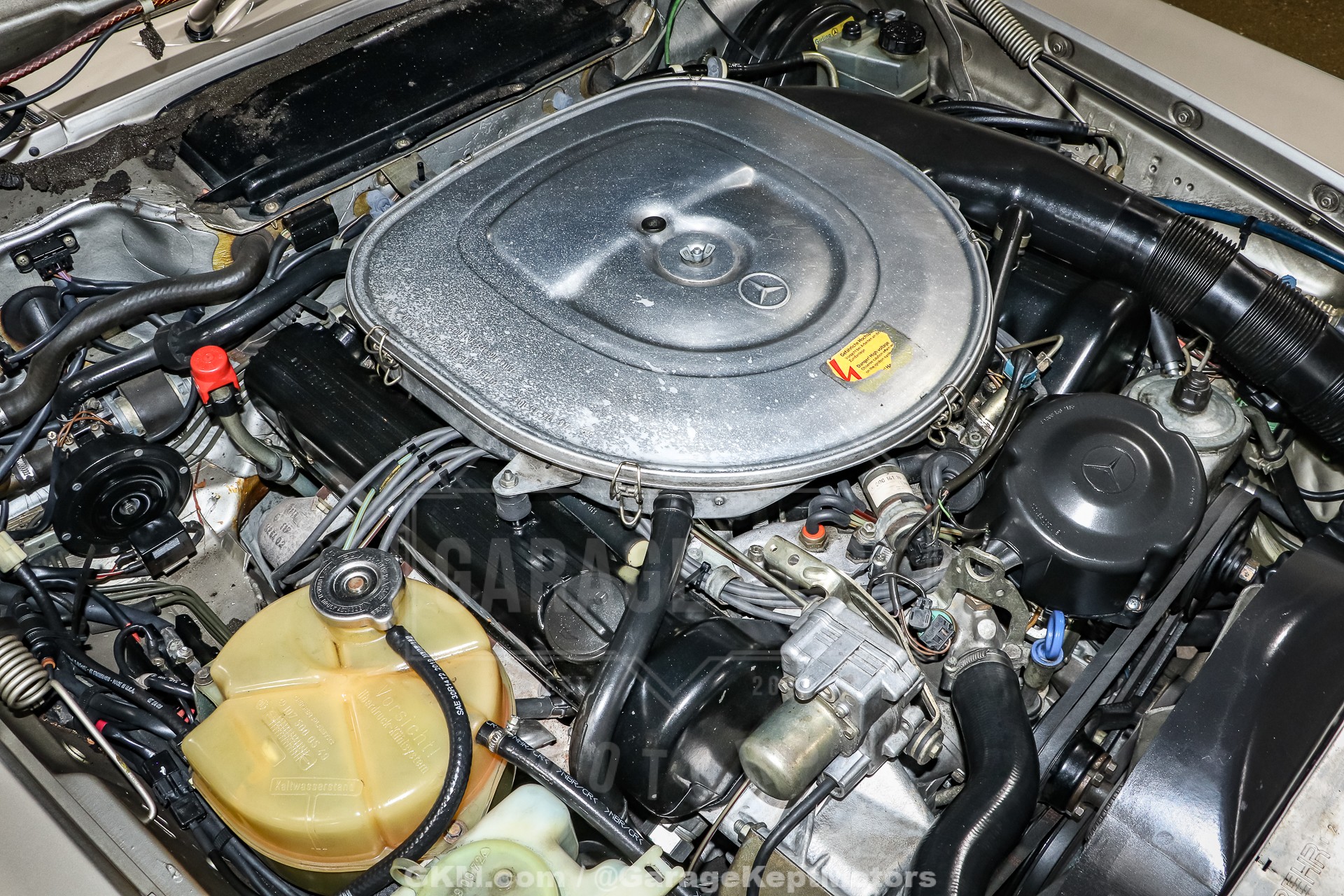 1986 Mercedes-Benz 560SL 138