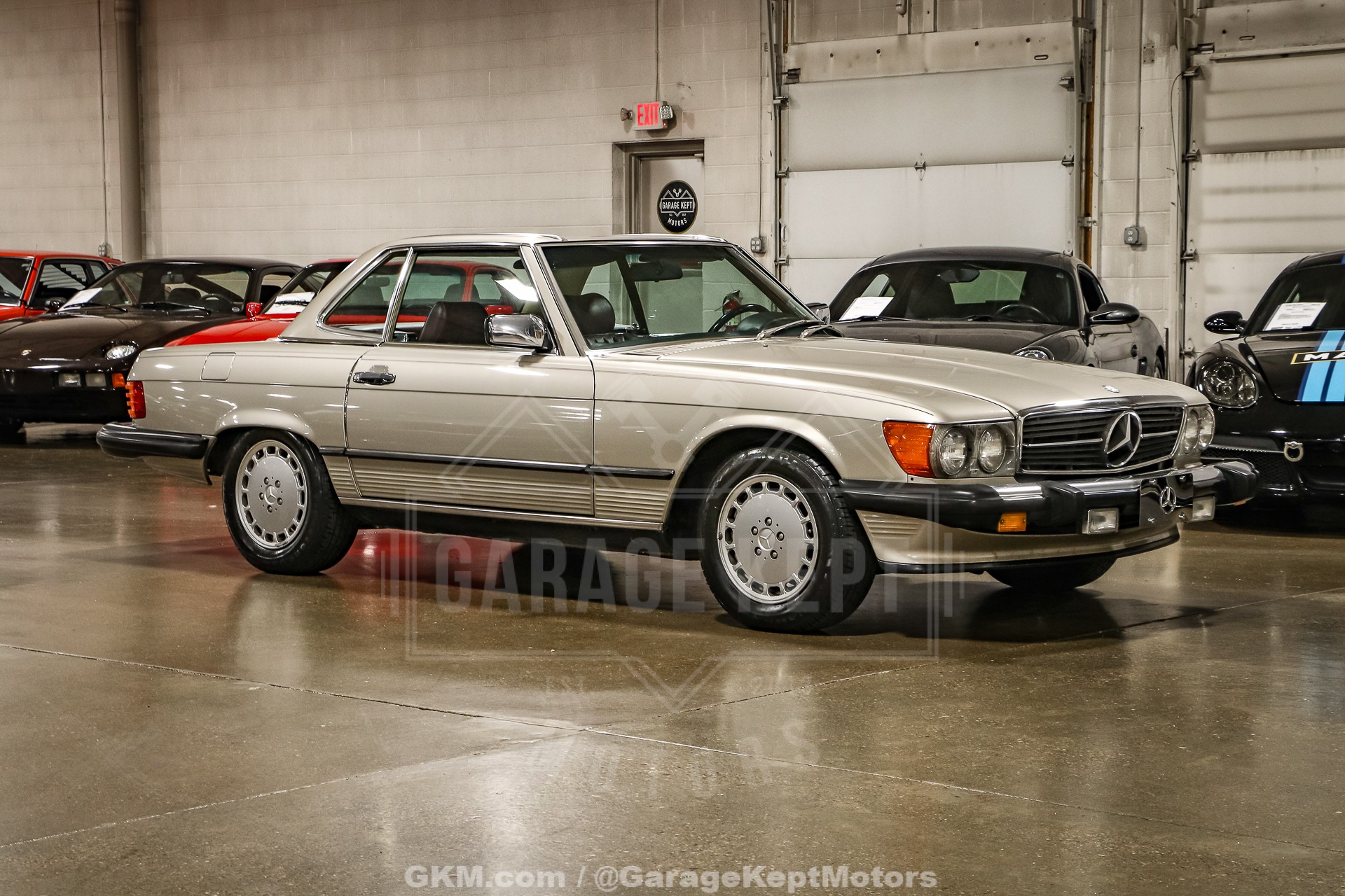 1986 Mercedes-Benz 560SL 3