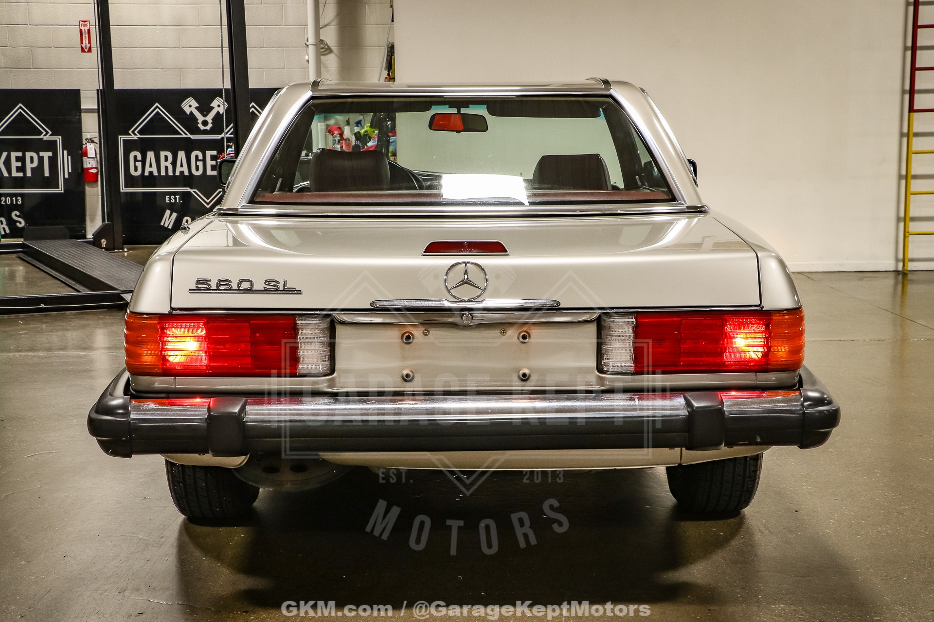 1986 Mercedes-Benz 560SL 43