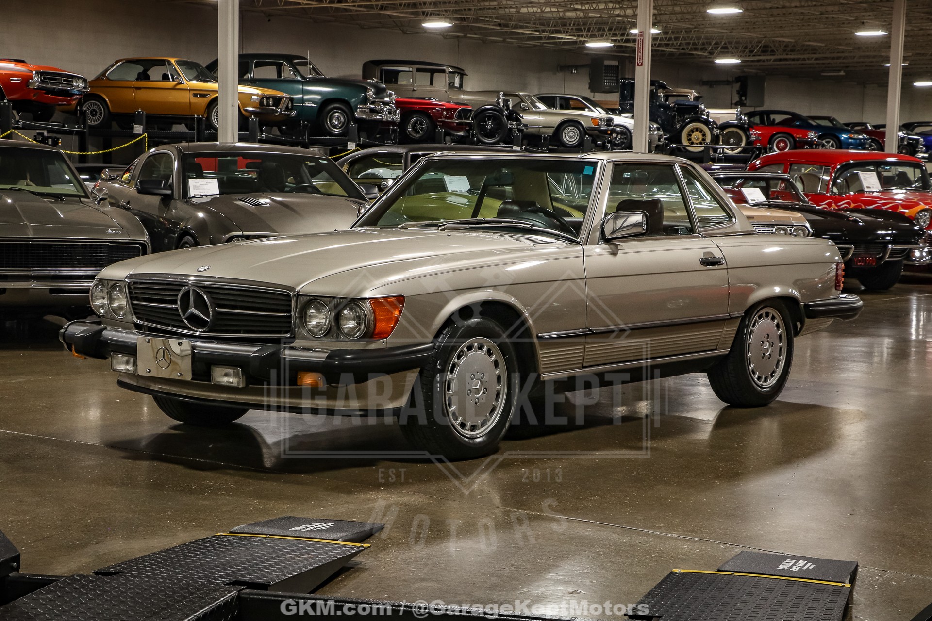 1986 Mercedes-Benz 560SL 4