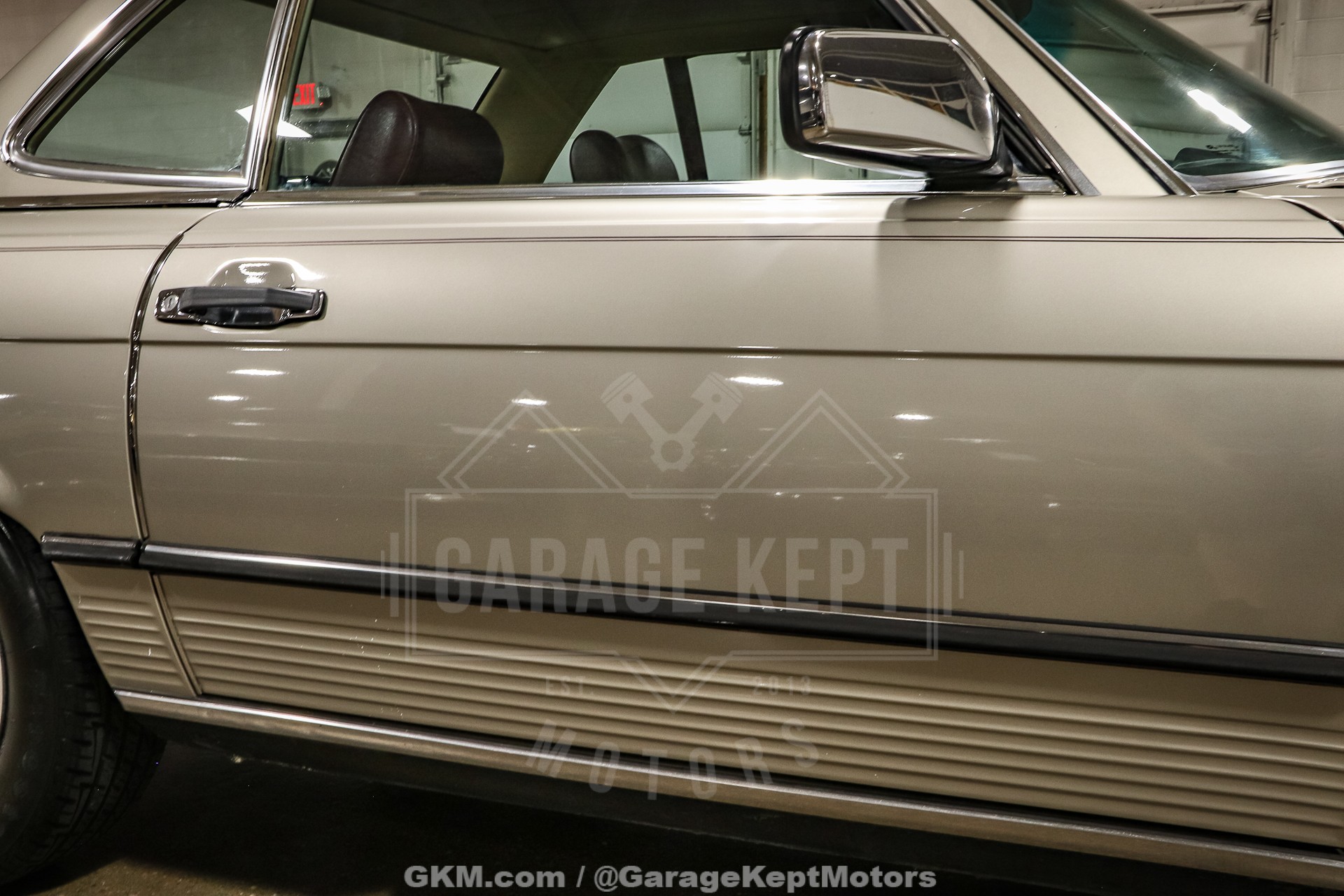 1986 Mercedes-Benz 560SL 52