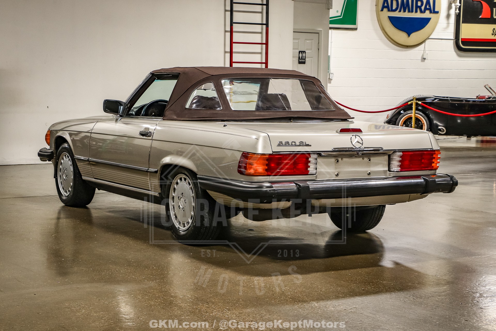 1986 Mercedes-Benz 560SL 61