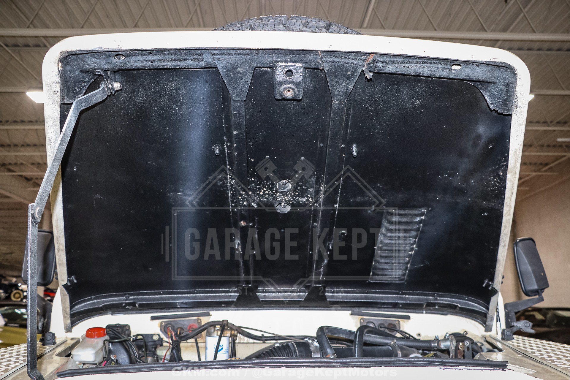 1974 Land Rover 109 Series III Wagon 118