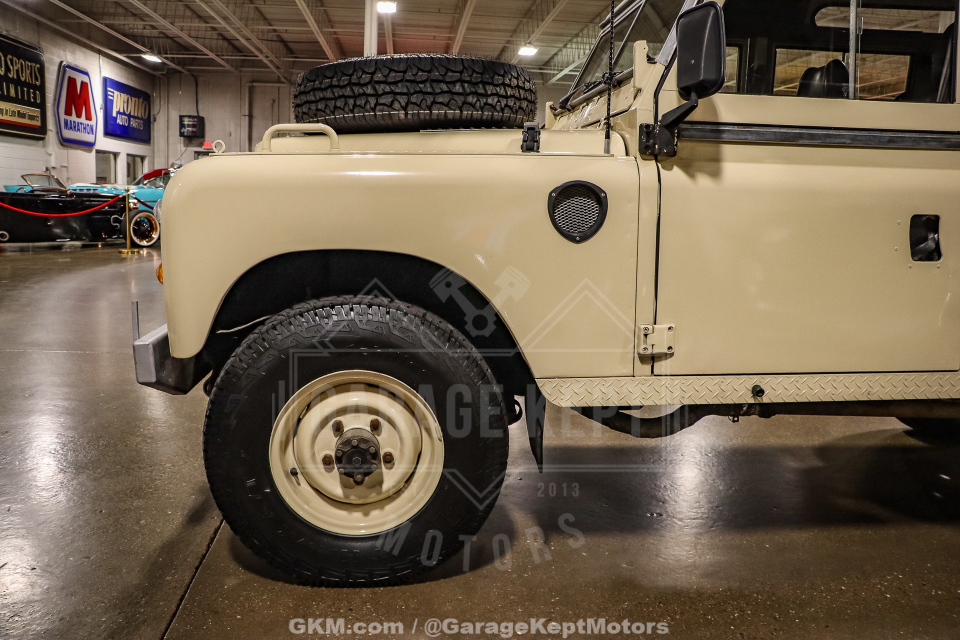 1974 Land Rover 109 Series III Wagon 27