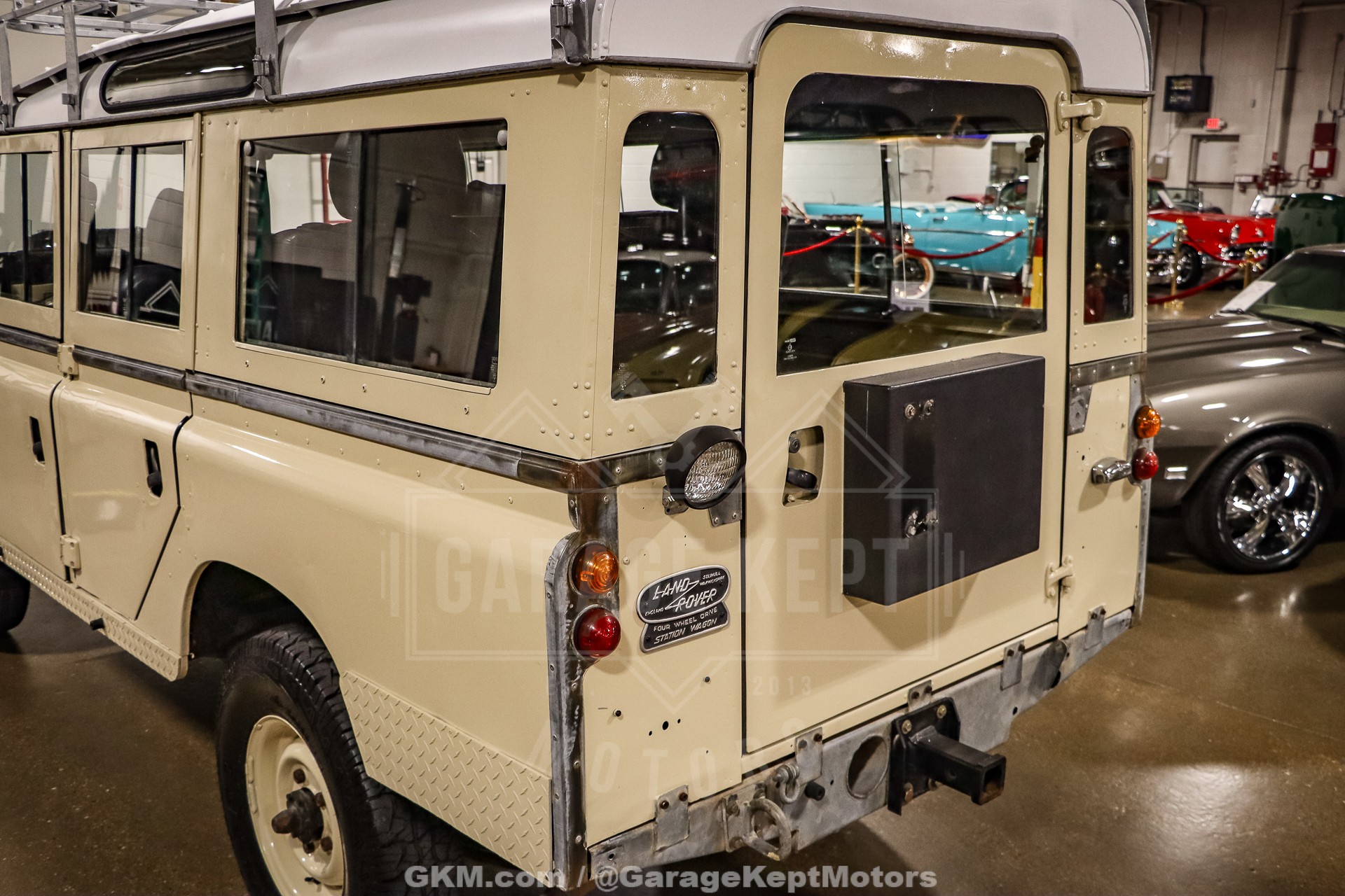 1974 Land Rover 109 Series III Wagon 33