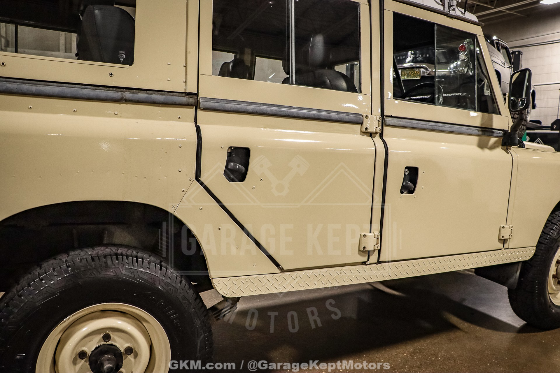 1974 Land Rover 109 Series III Wagon 46