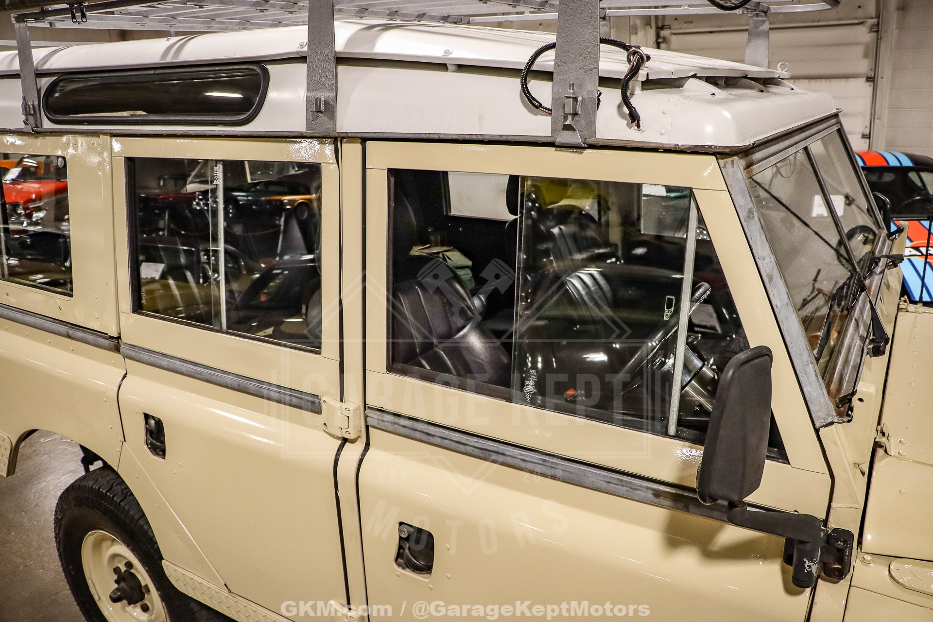 1974 Land Rover 109 Series III Wagon 55
