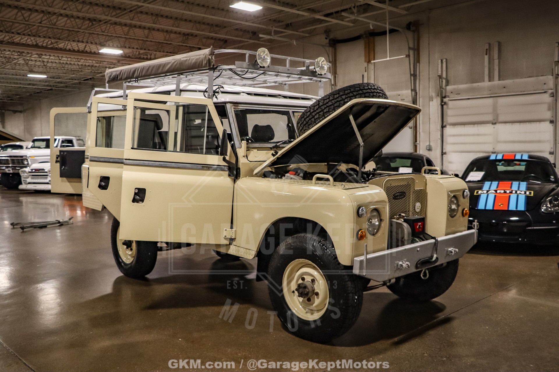 1974 Land Rover 109 Series III Wagon 57