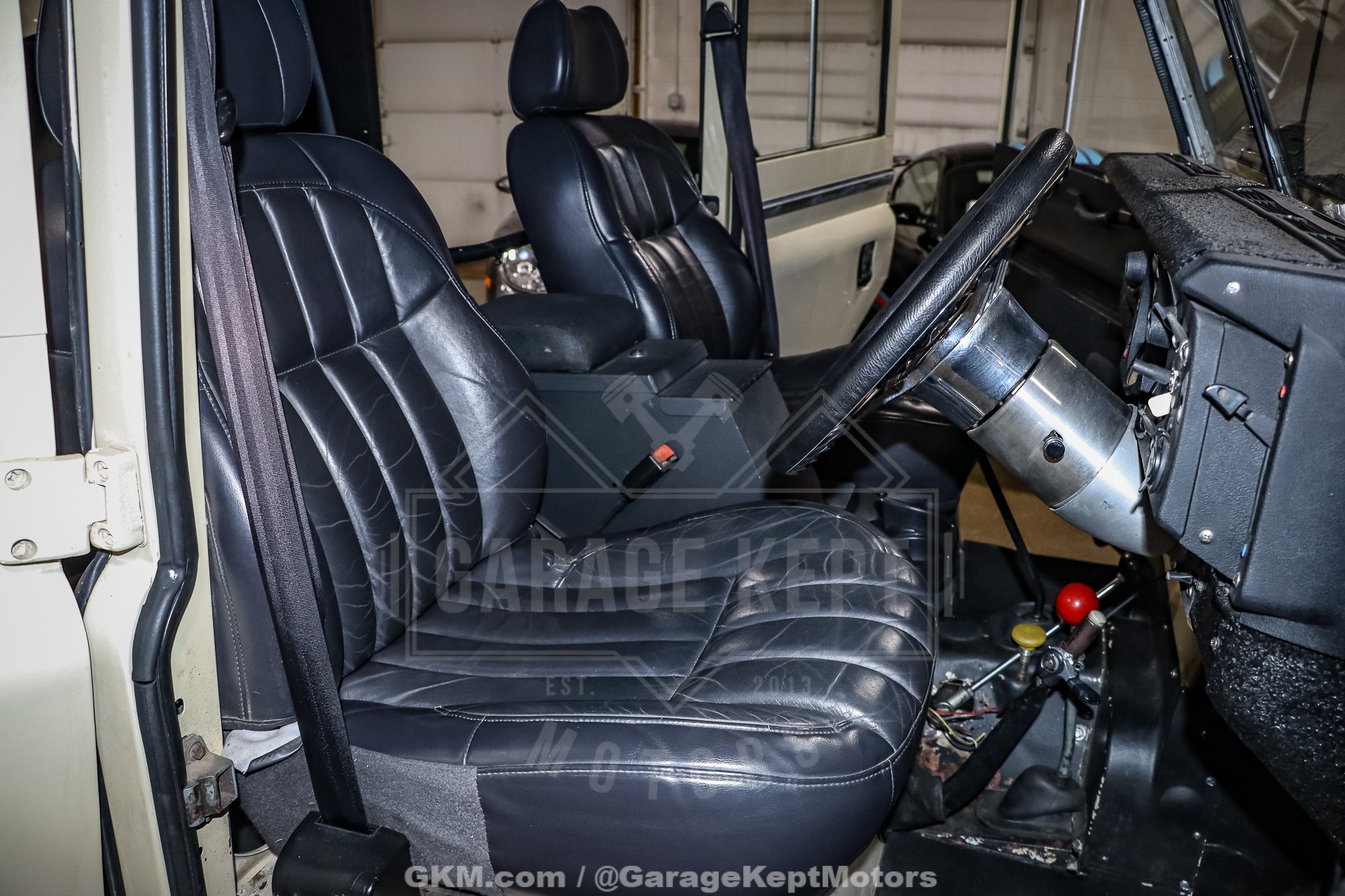 1974 Land Rover 109 Series III Wagon 66