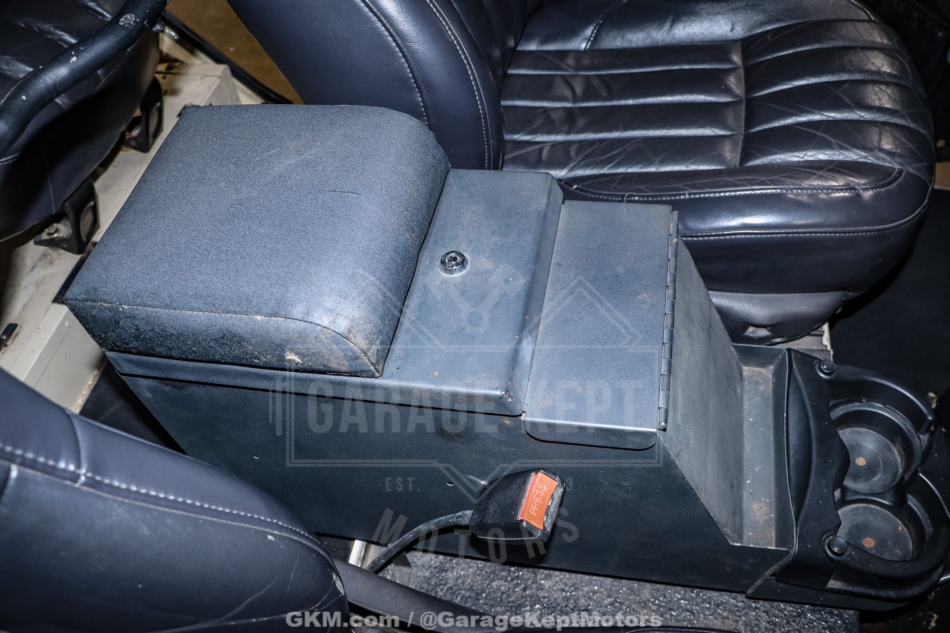 1974 Land Rover 109 Series III Wagon 79