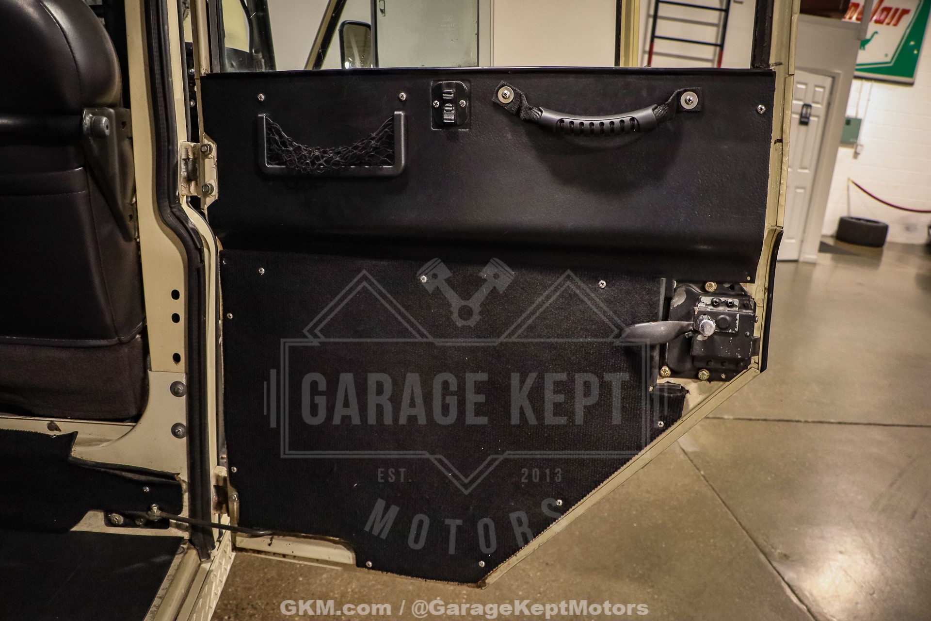 1974 Land Rover 109 Series III Wagon 82