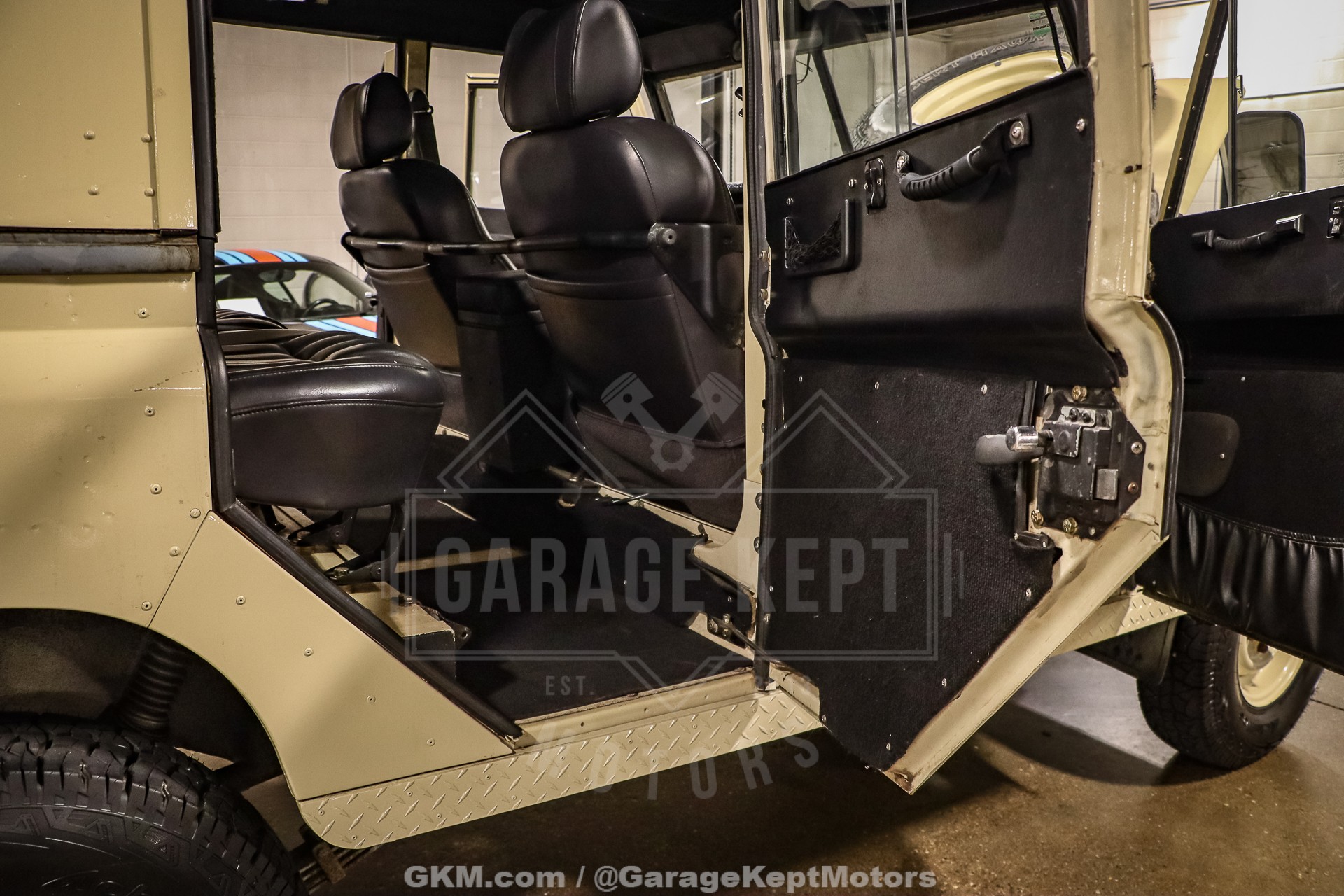 1974 Land Rover 109 Series III Wagon 83