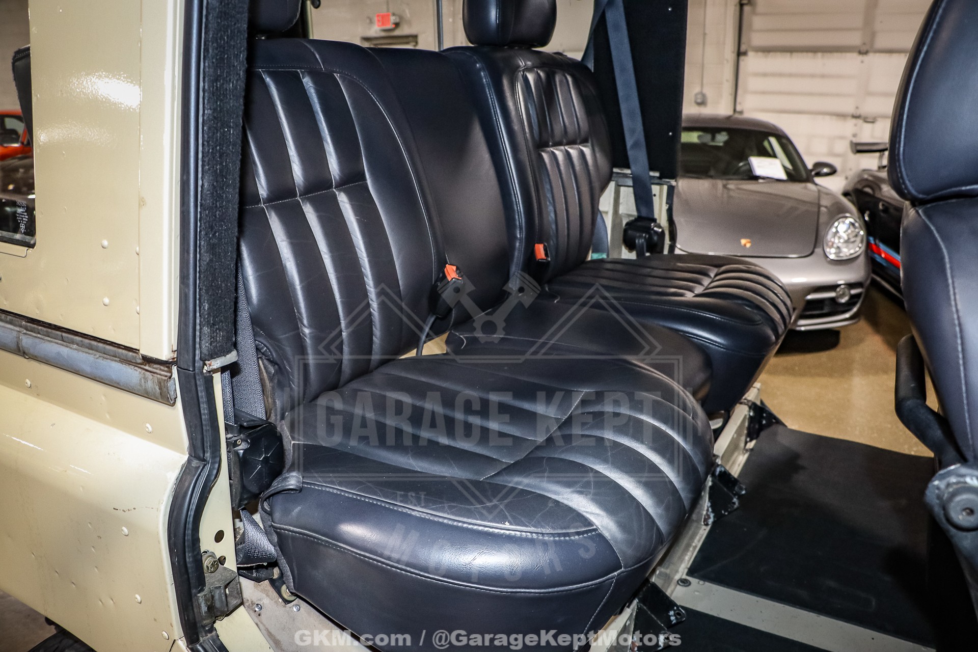 1974 Land Rover 109 Series III Wagon 87