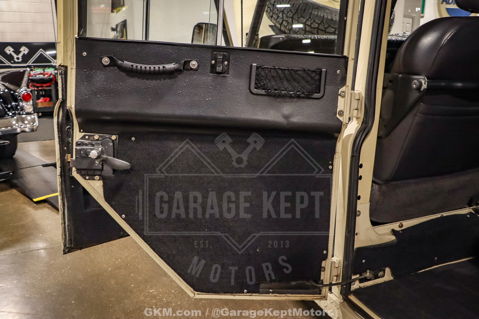 1974 Land Rover 109 Series III Wagon 97