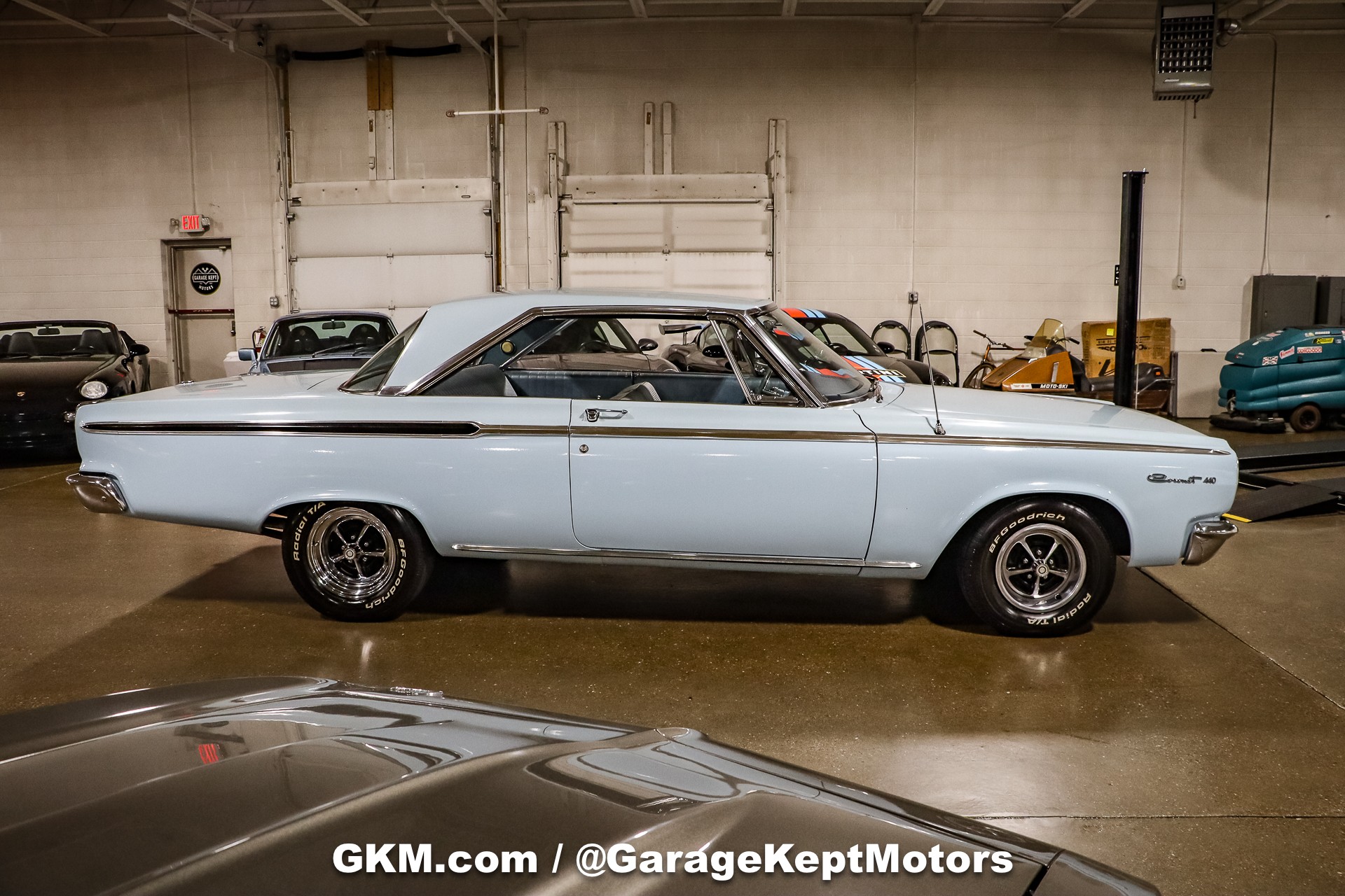 1965 Dodge Coronet 14