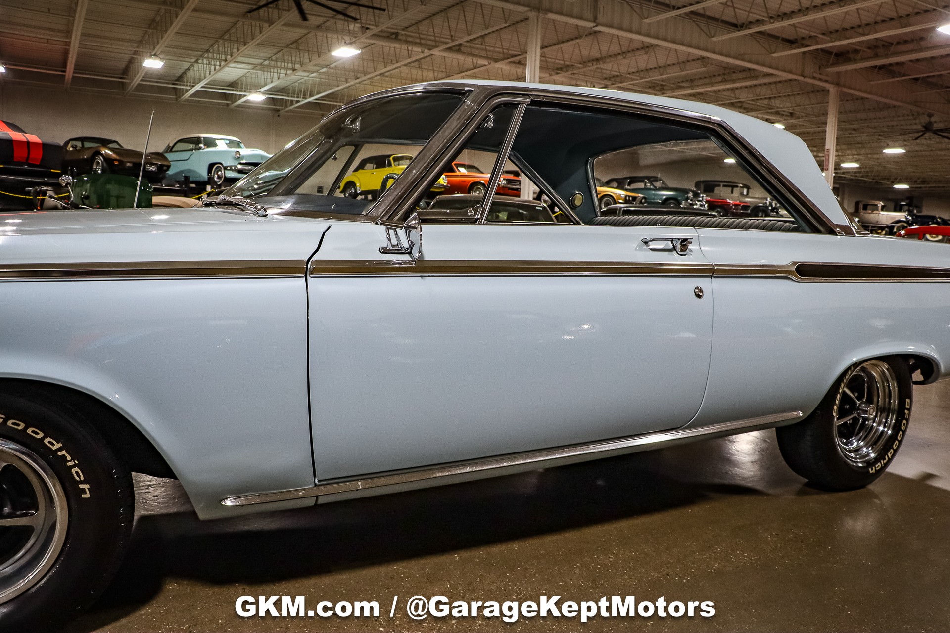 1965 Dodge Coronet 35