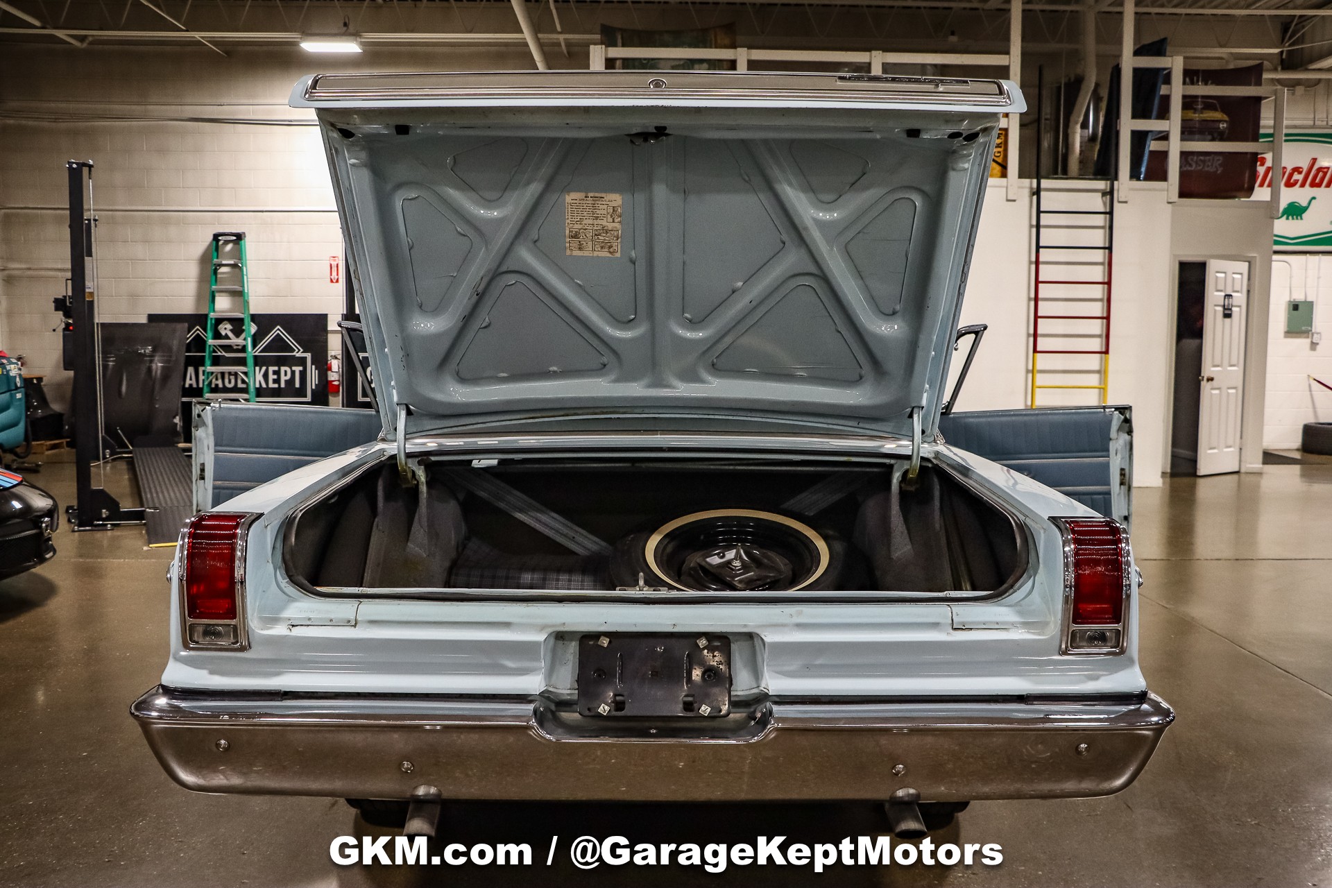 1965 Dodge Coronet 83