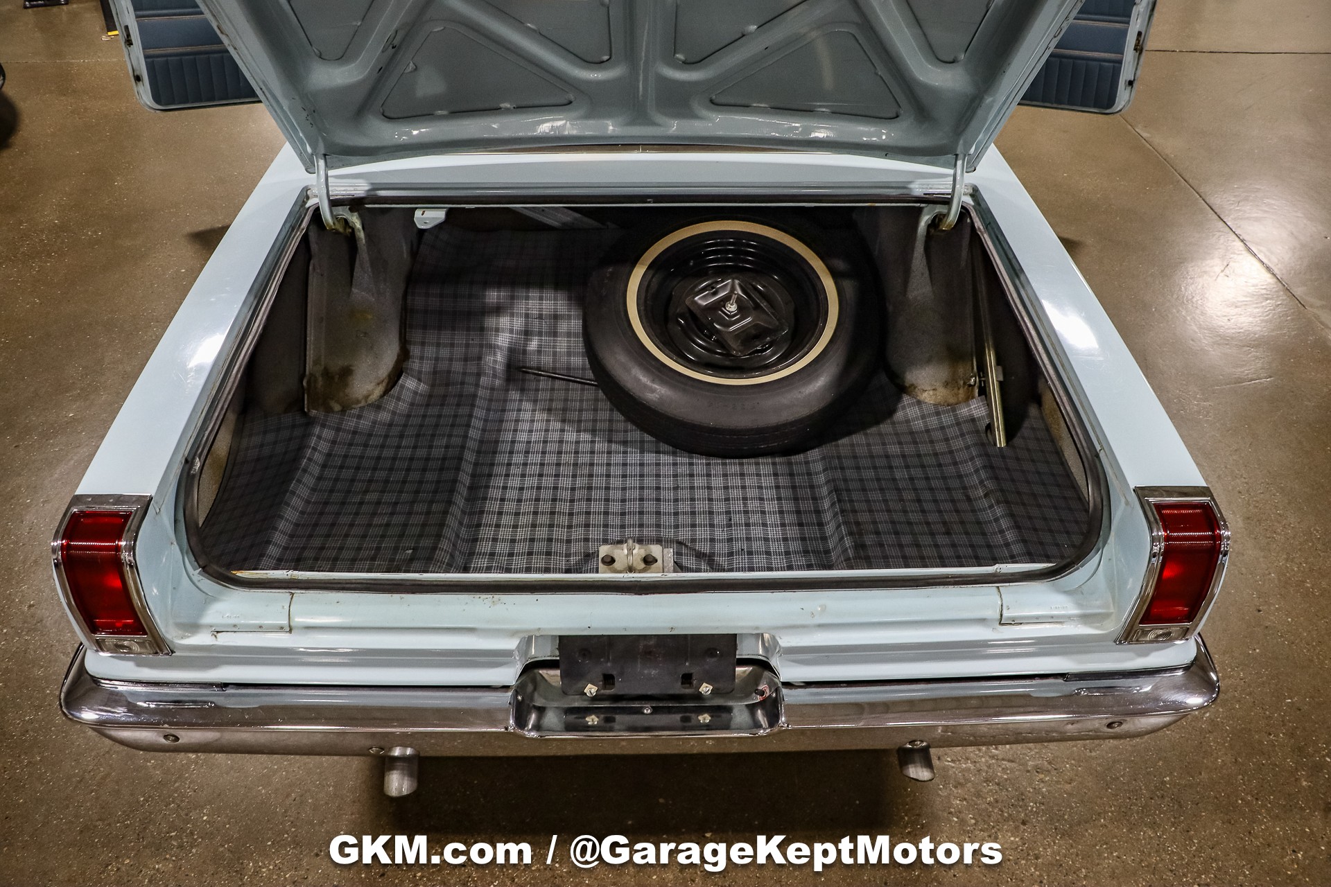 1965 Dodge Coronet 86