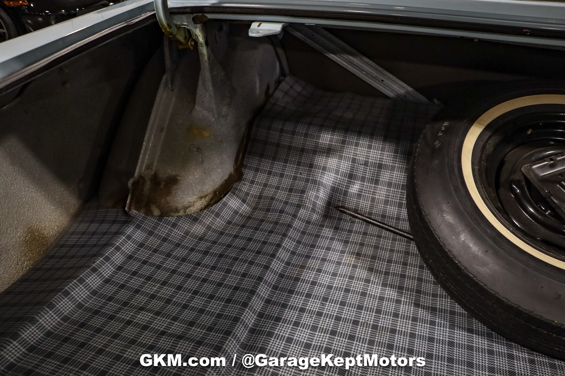 1965 Dodge Coronet 89