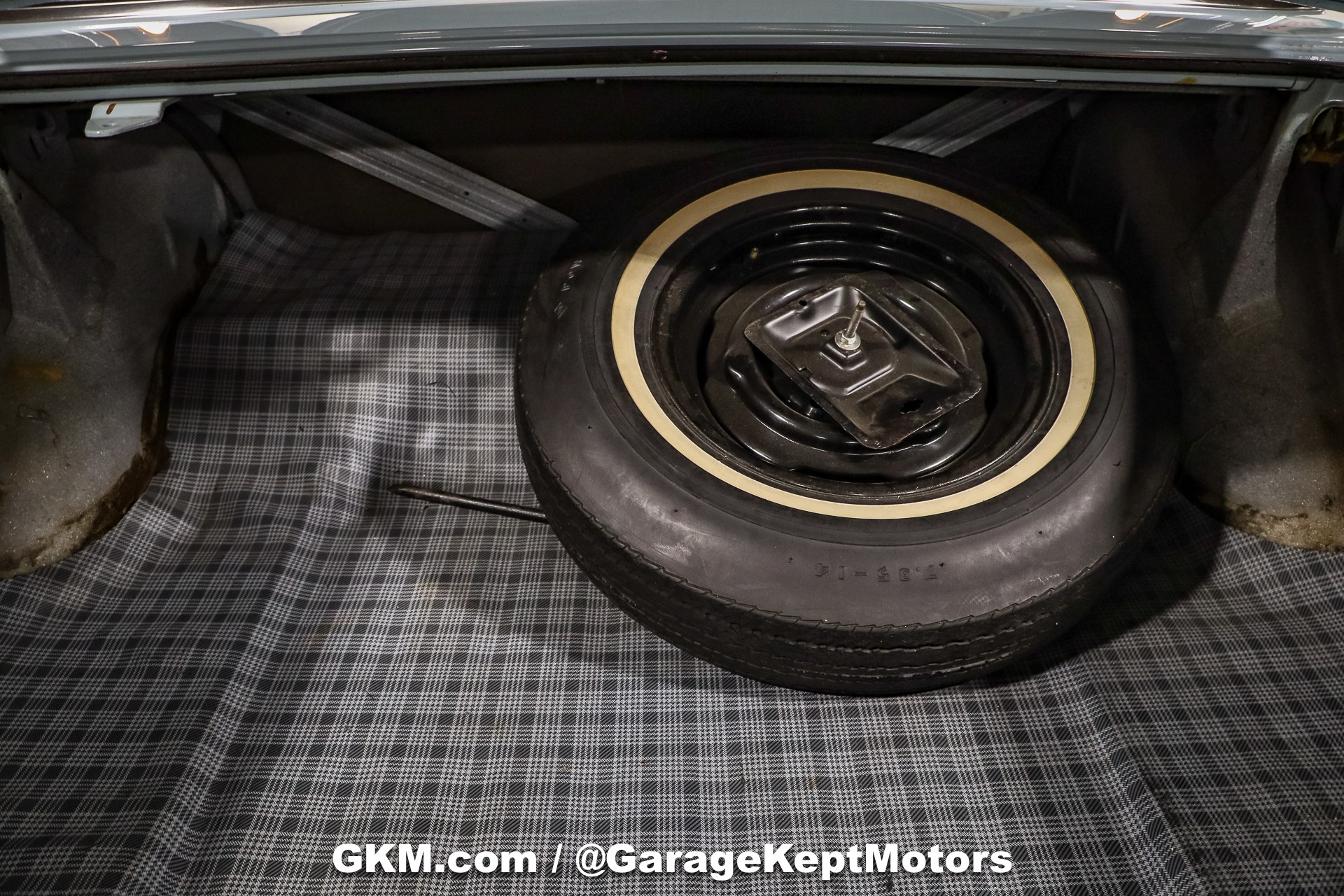 1965 Dodge Coronet 90