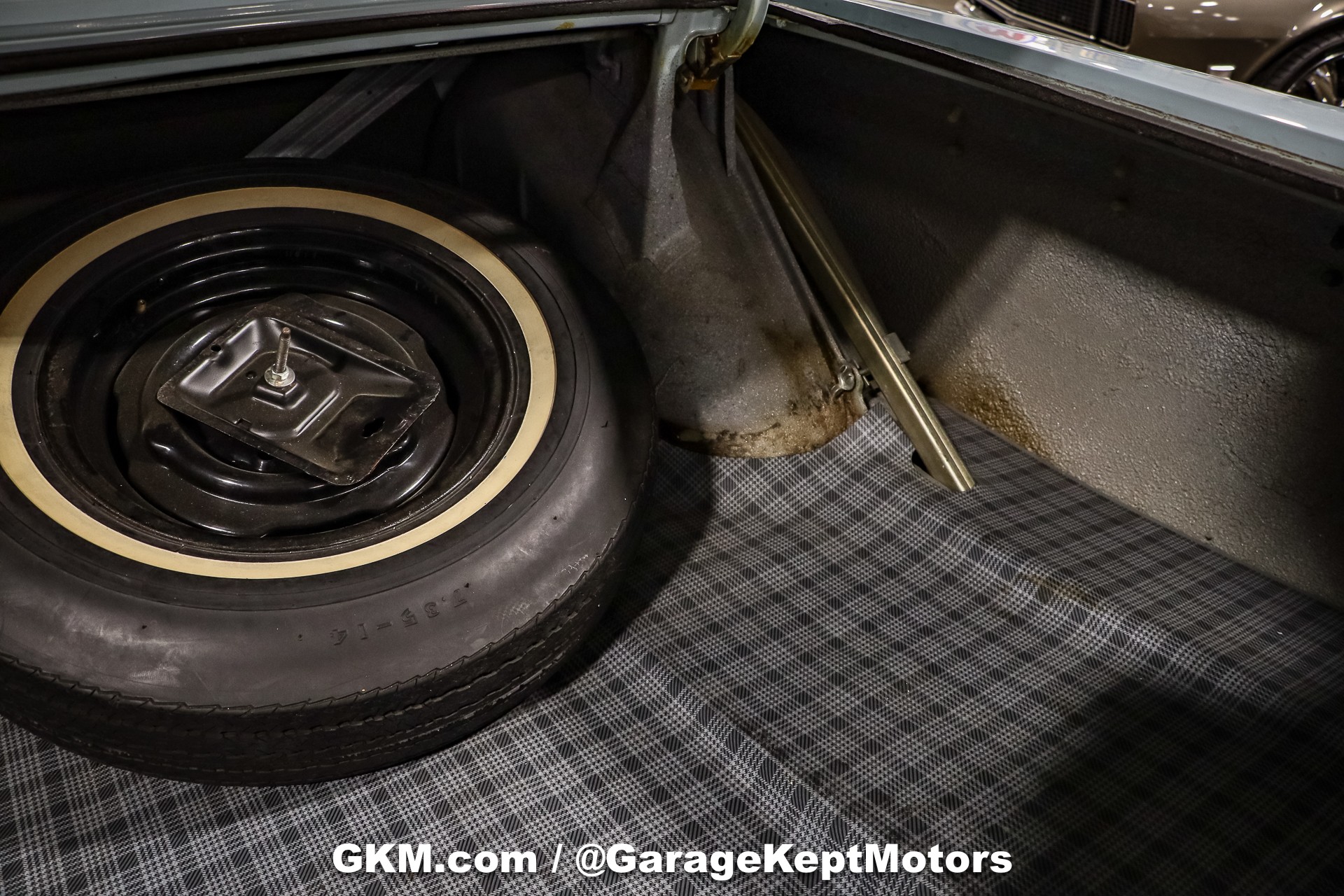 1965 Dodge Coronet 91