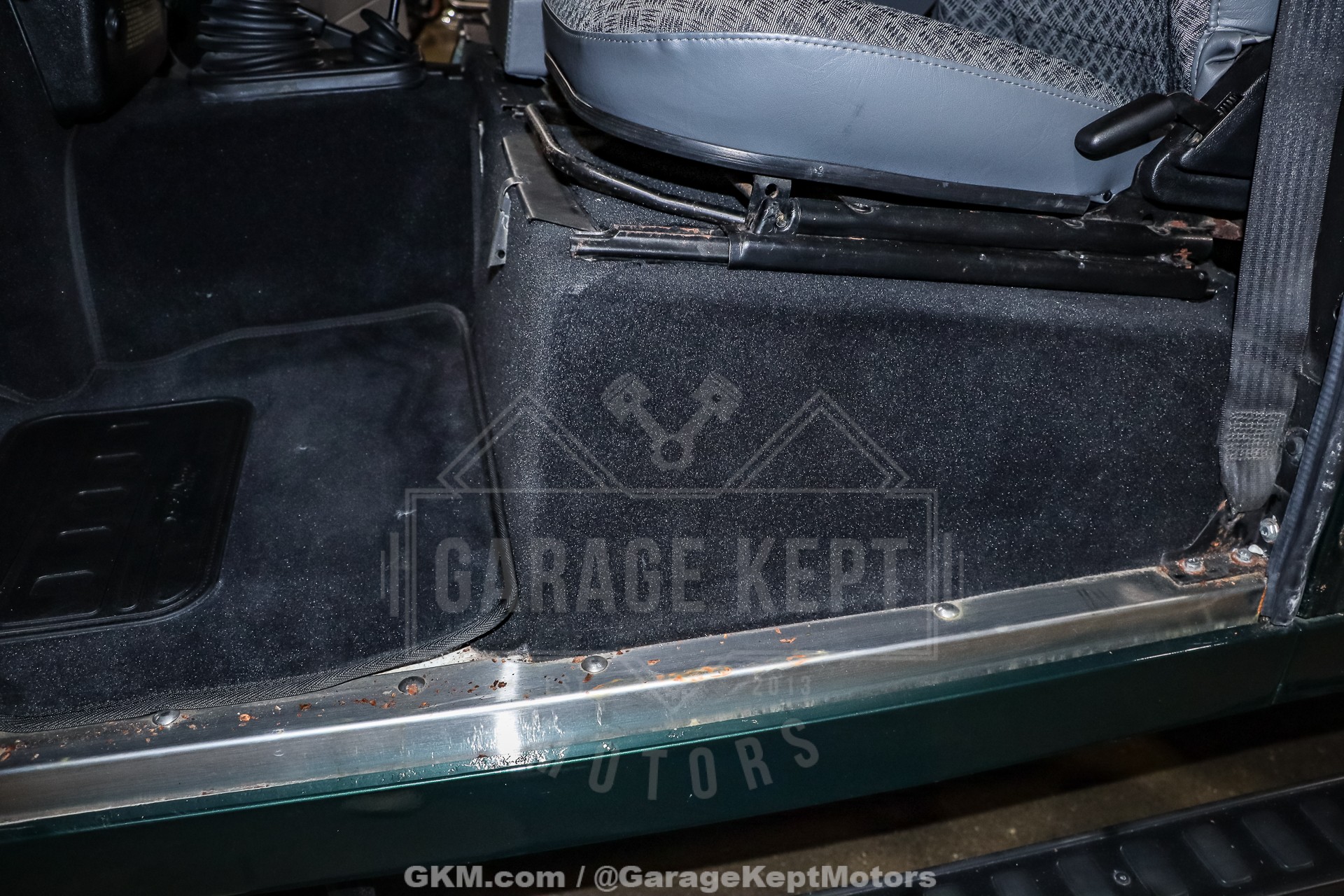 1999 Land Rover Defender 110 111