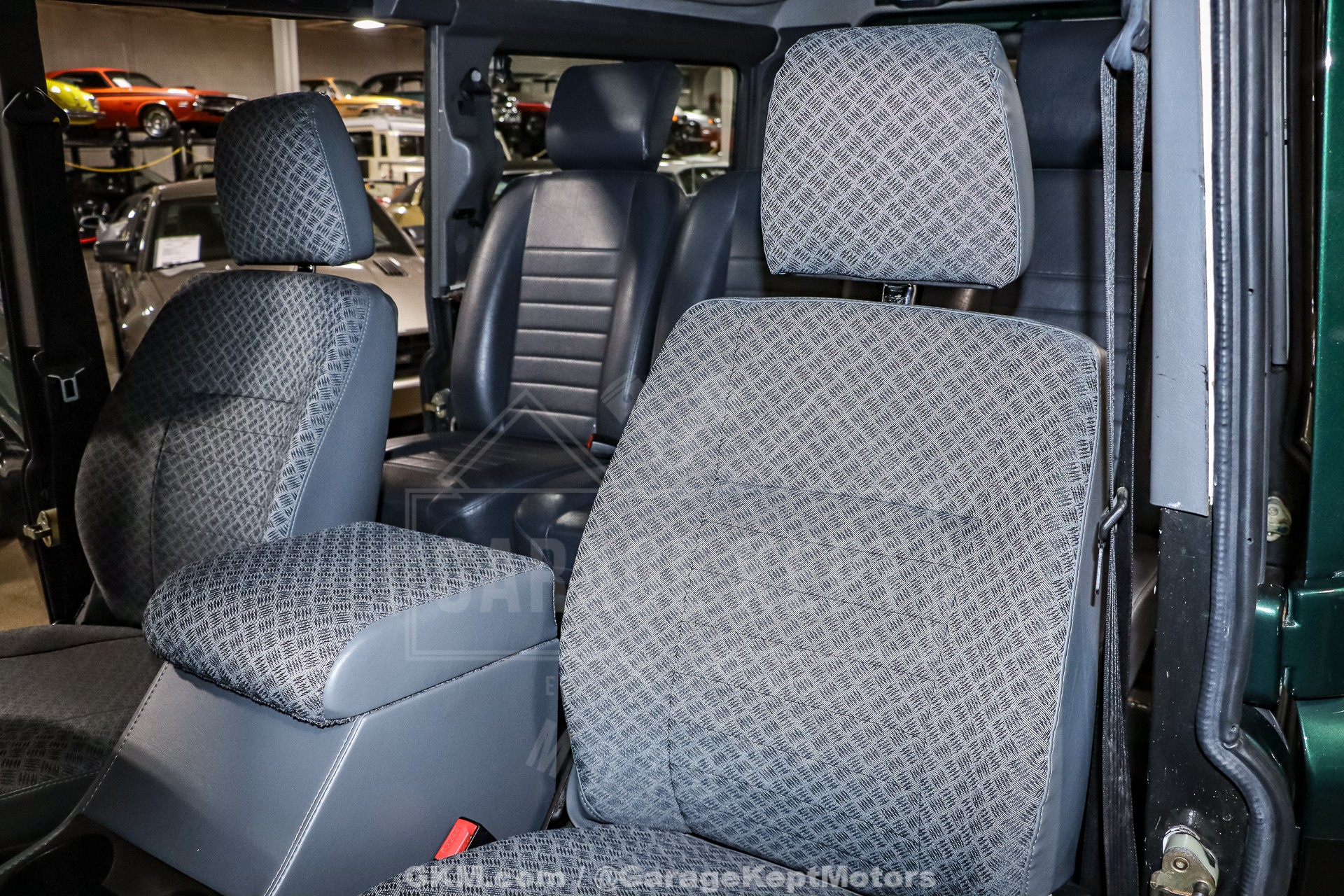 1999 Land Rover Defender 110 114