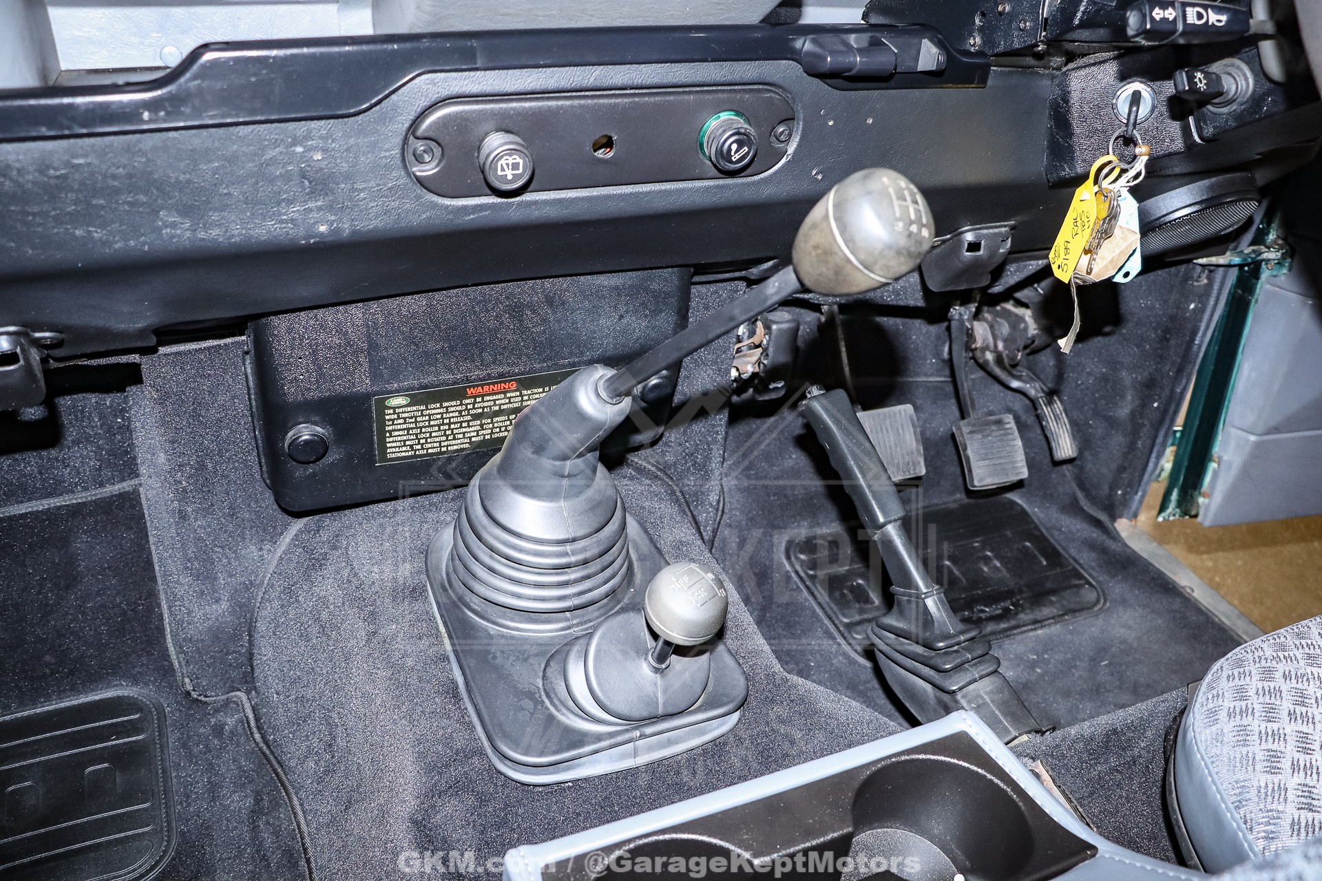 1999 Land Rover Defender 110 117