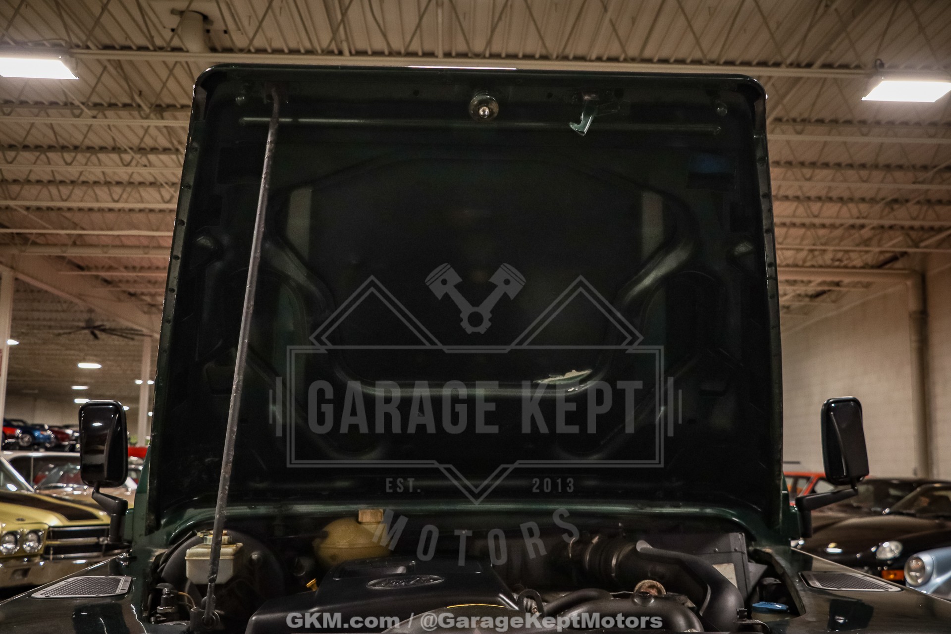 1999 Land Rover Defender 110 128