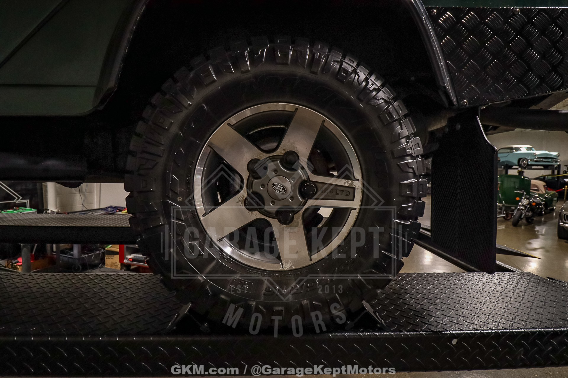 1999 Land Rover Defender 110 146