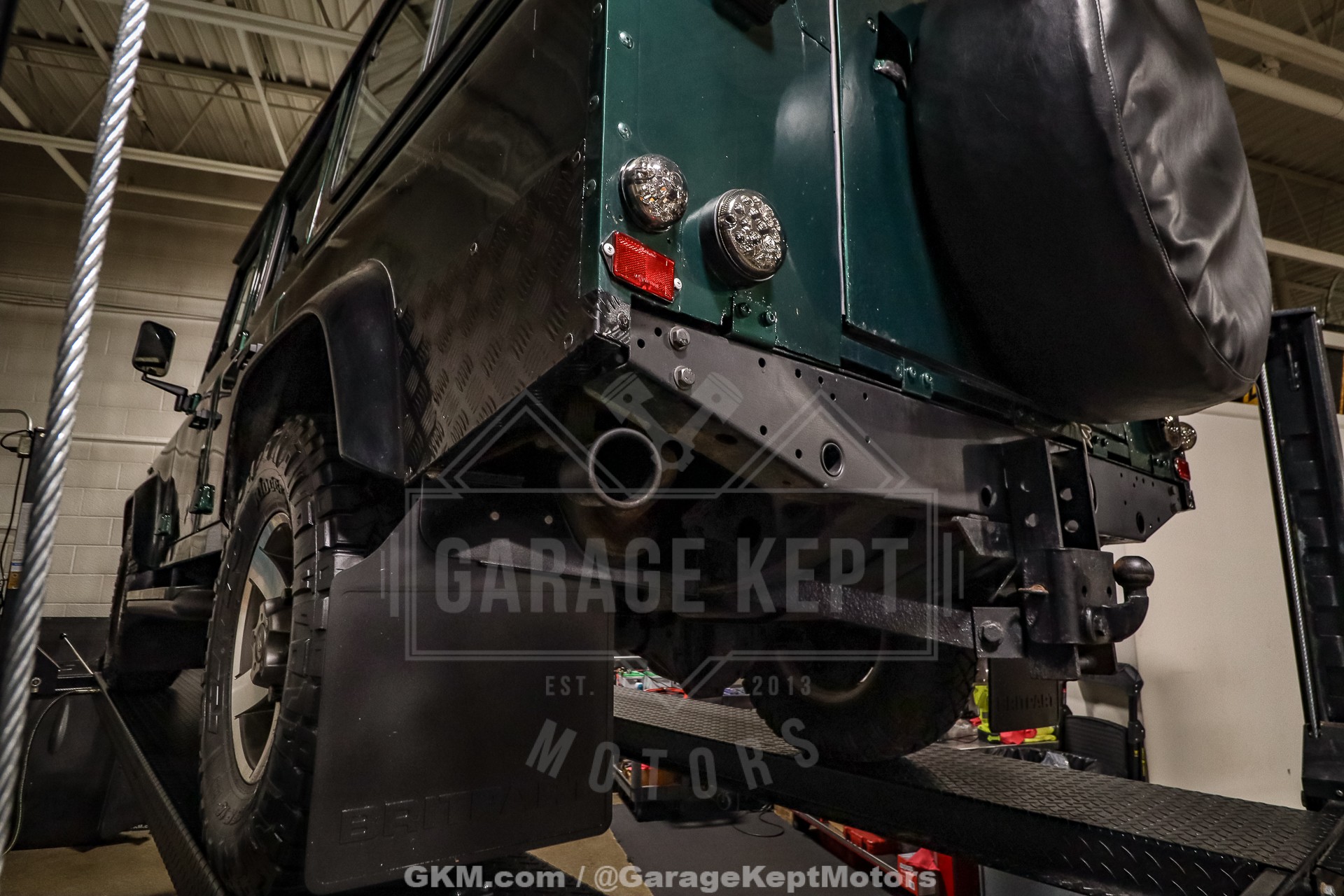 1999 Land Rover Defender 110 147