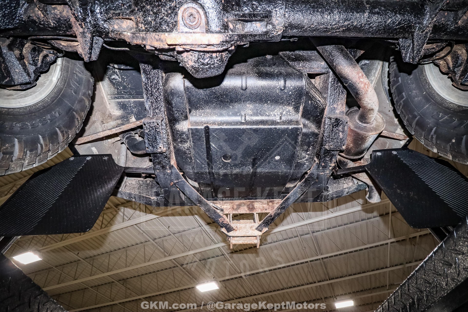 1999 Land Rover Defender 110 165