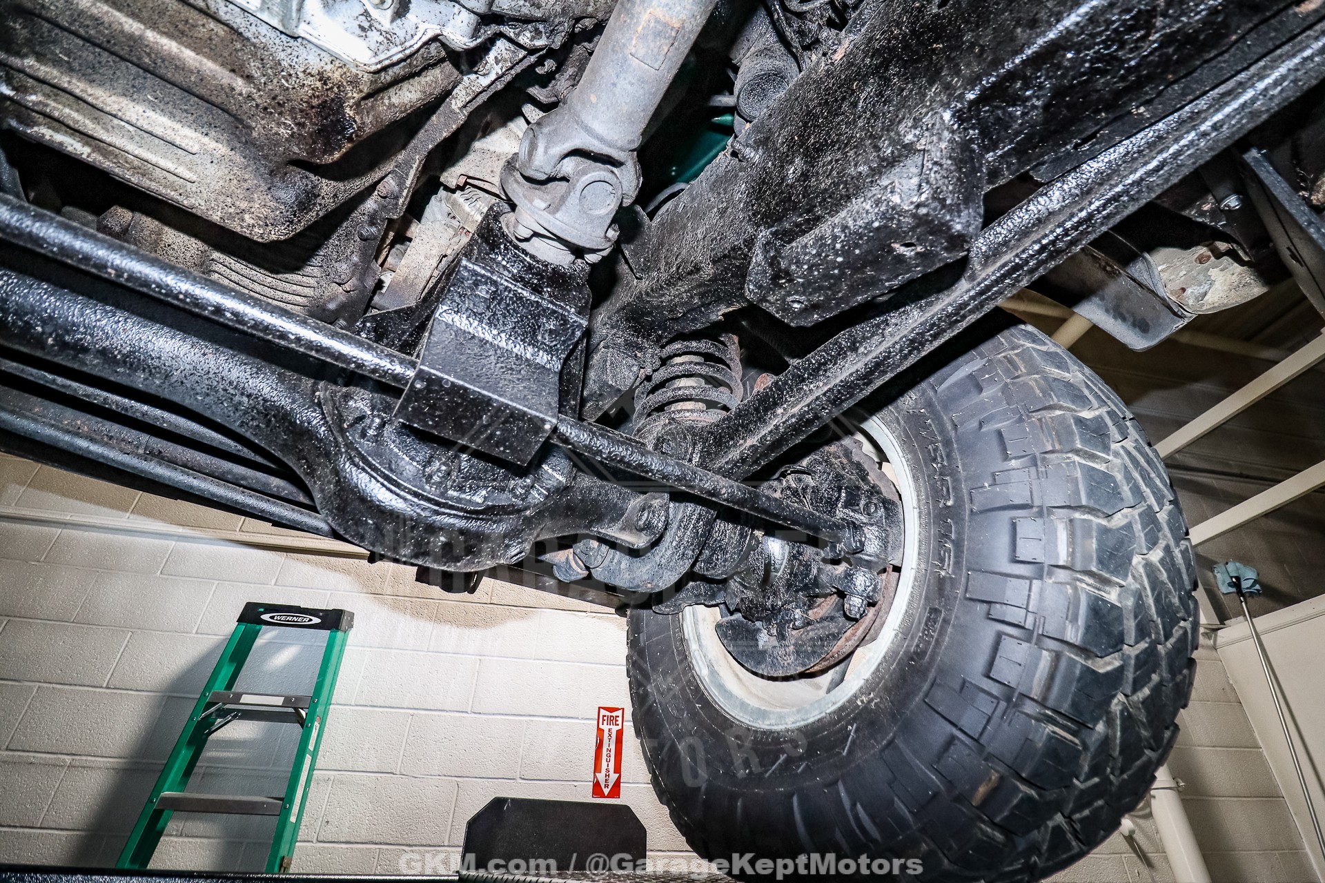 1999 Land Rover Defender 110 172