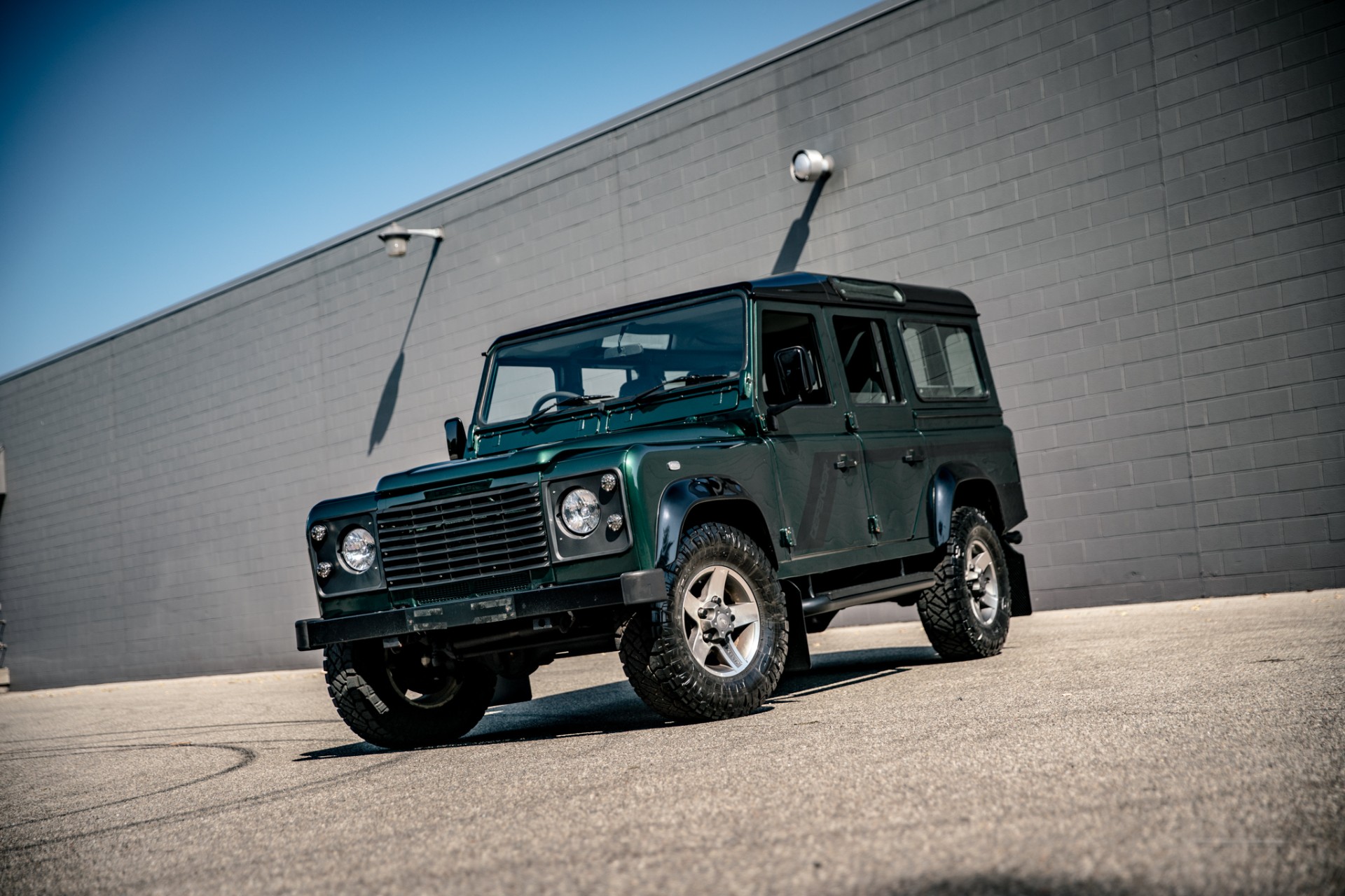 1999 Land Rover Defender 110 3