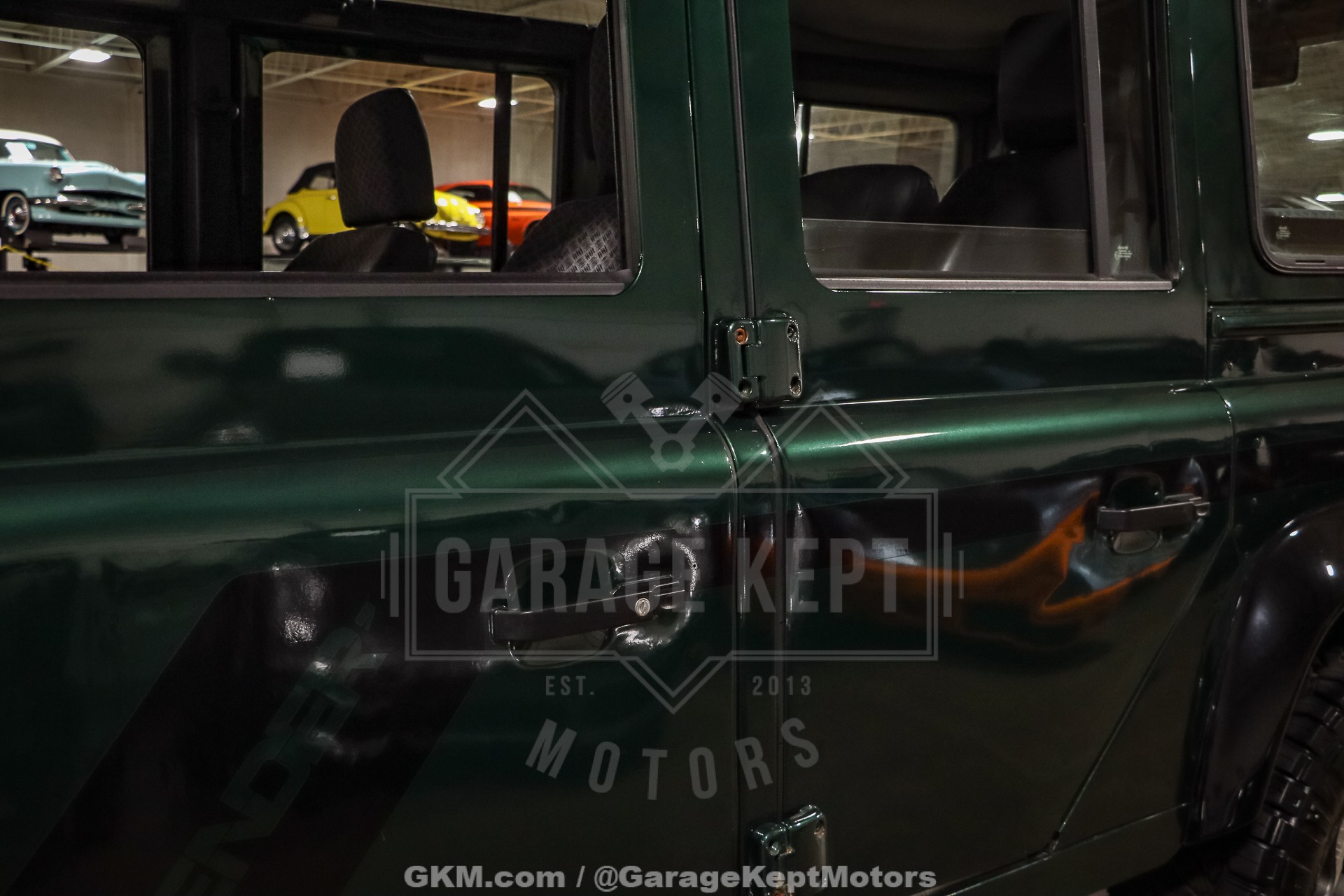 1999 Land Rover Defender 110 43