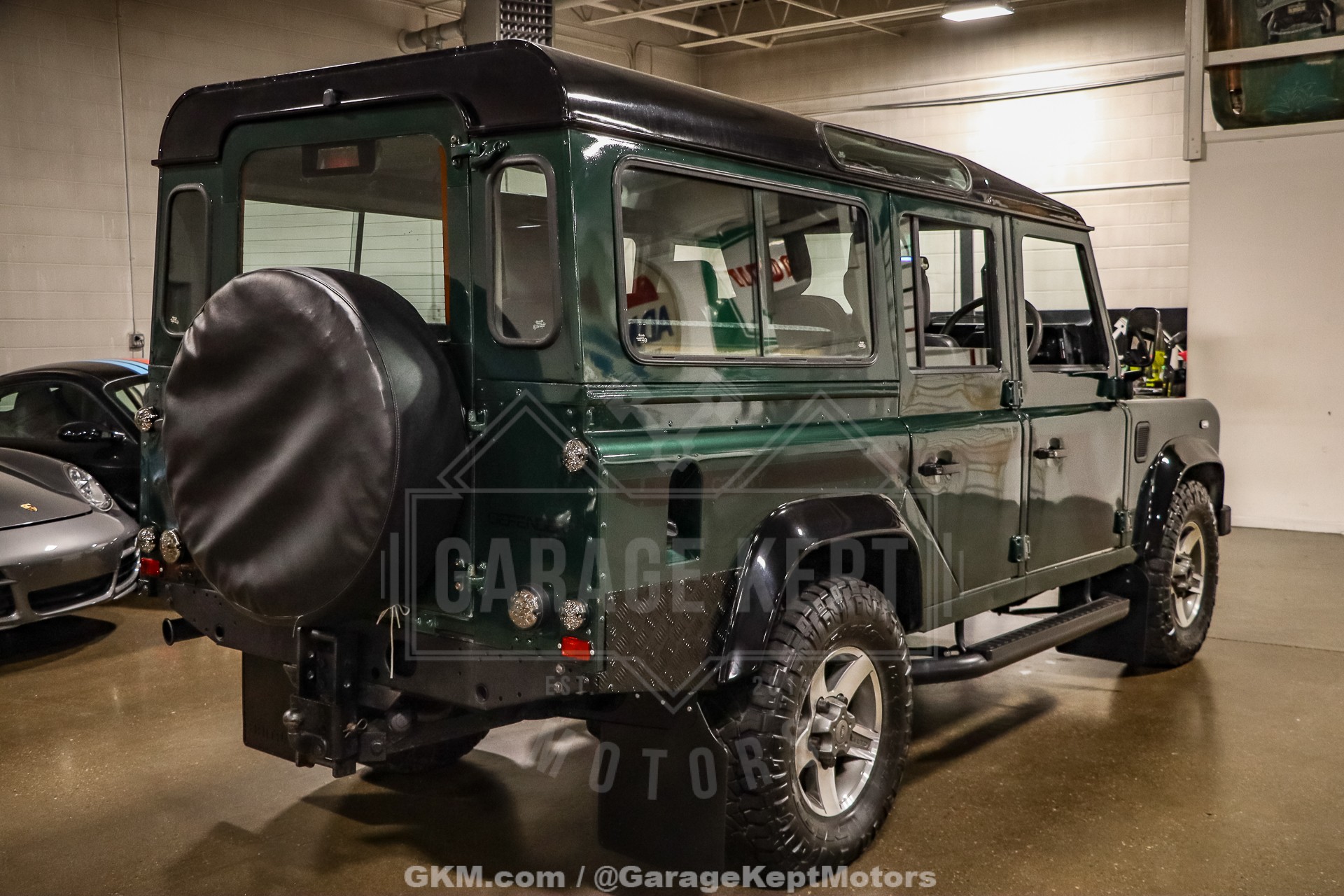 1999 Land Rover Defender 110 57