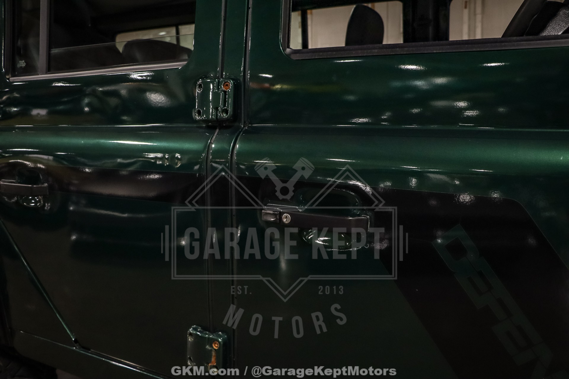 1999 Land Rover Defender 110 71