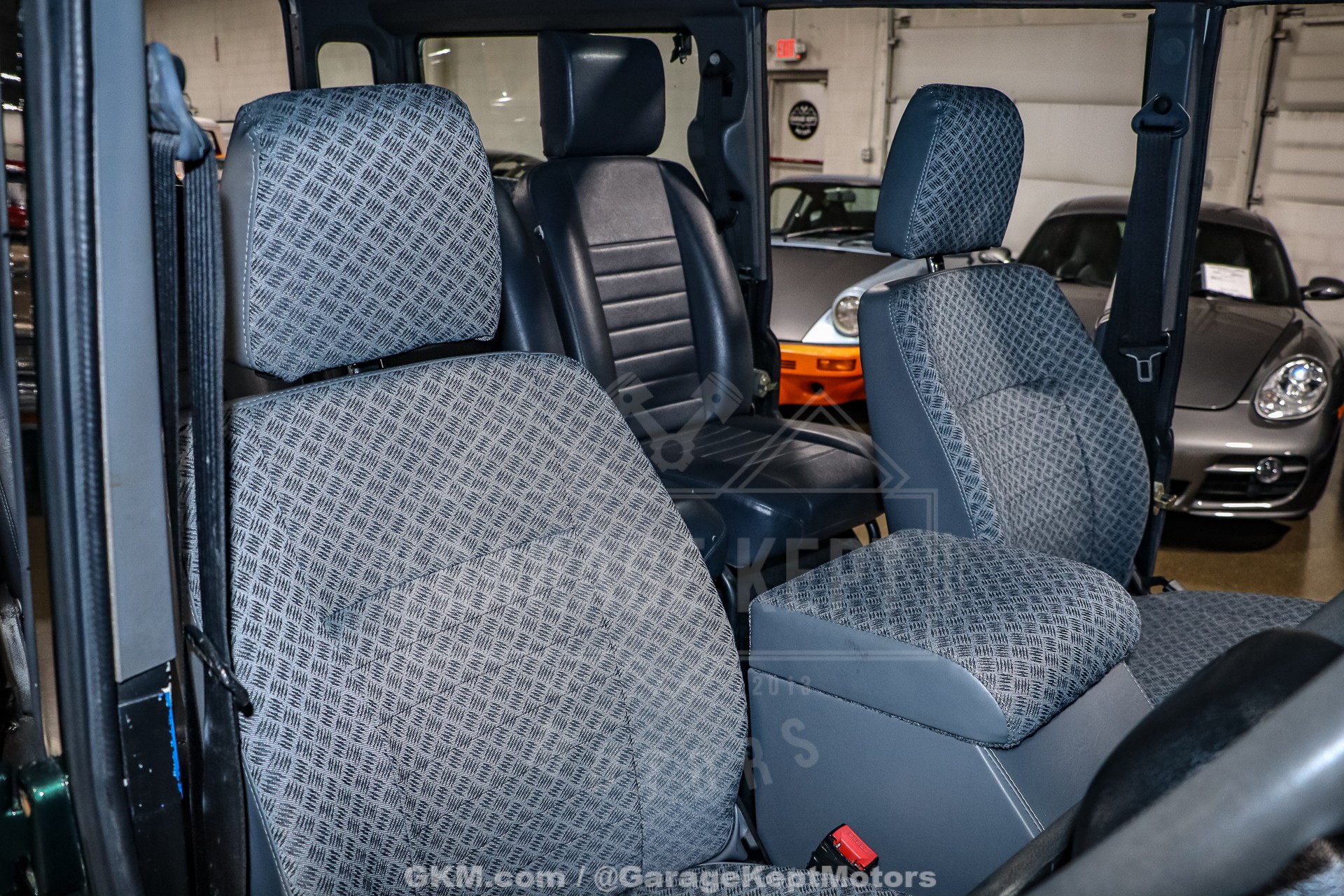 1999 Land Rover Defender 110 81