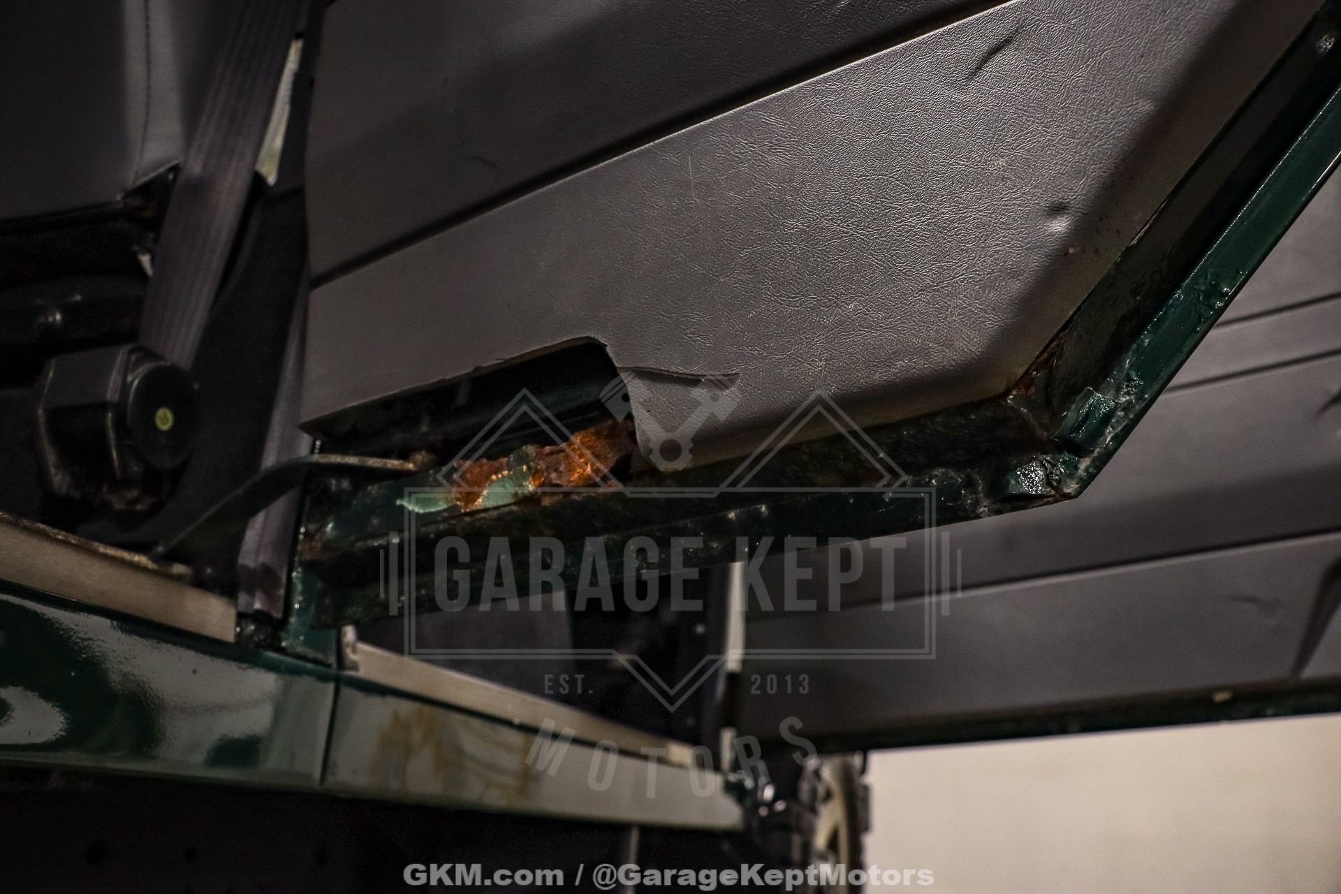 1999 Land Rover Defender 110 87